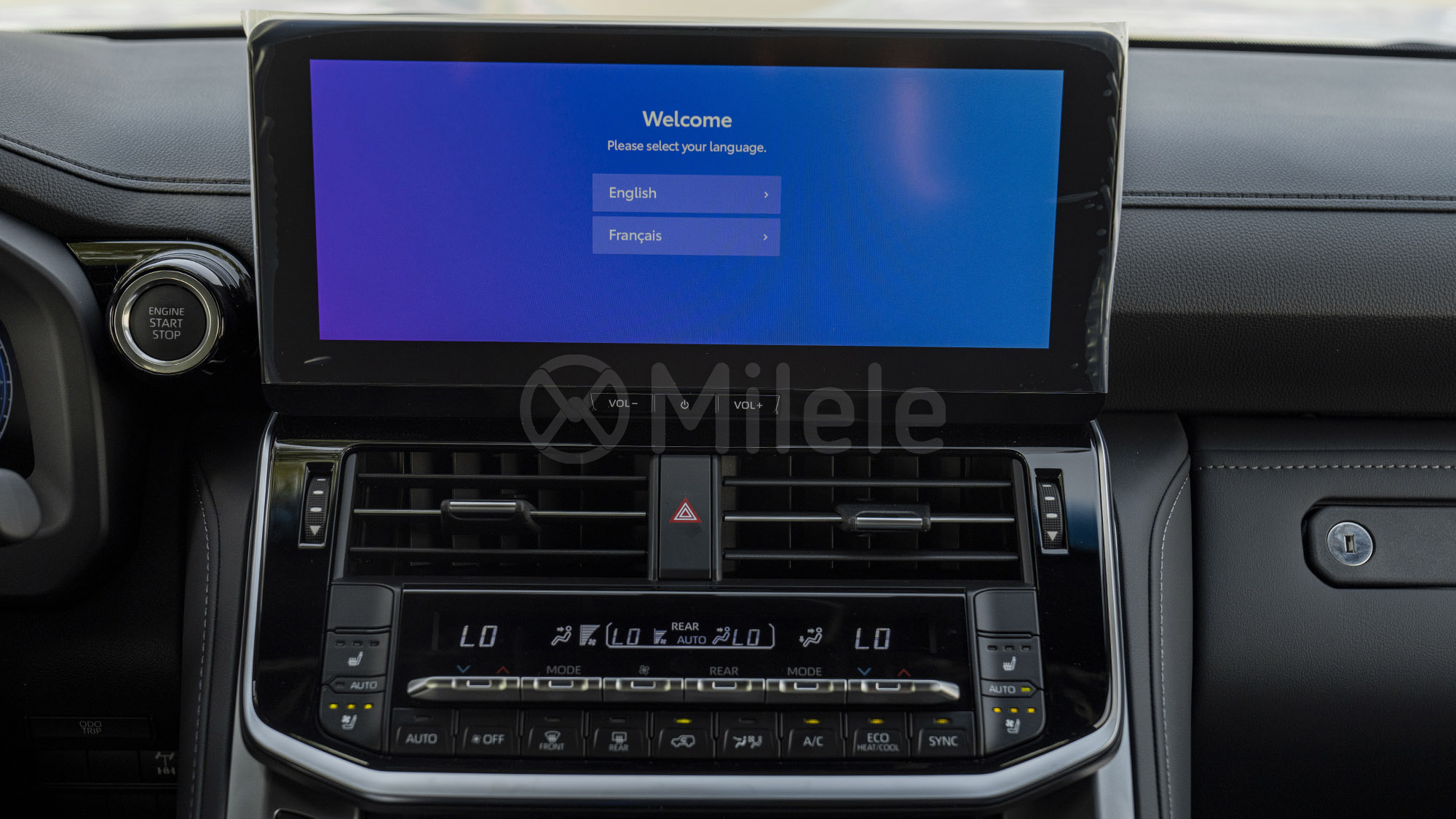 
								(LHD) TOYOTA LC300 VX 3.5P AT AWD MY2025 – ATTITUDE BLACK full									