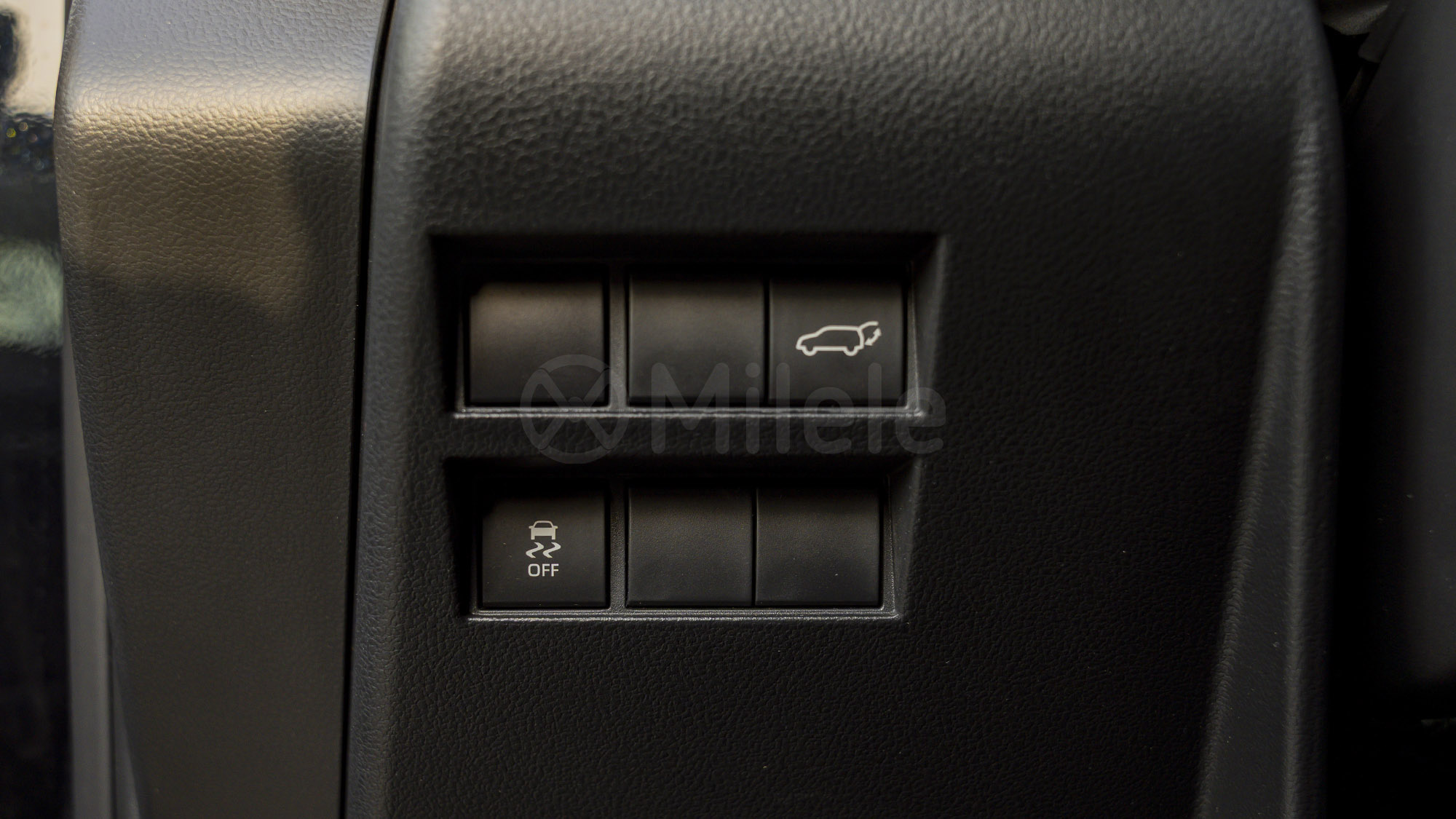 
								(LHD) TOYOTA LC300 VXR 3.5P AT AWD MY2025 – BLACK full									
