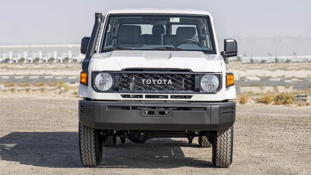 (LHD) TOYOTA LC76 4.2D MT MY2025 – WHITE