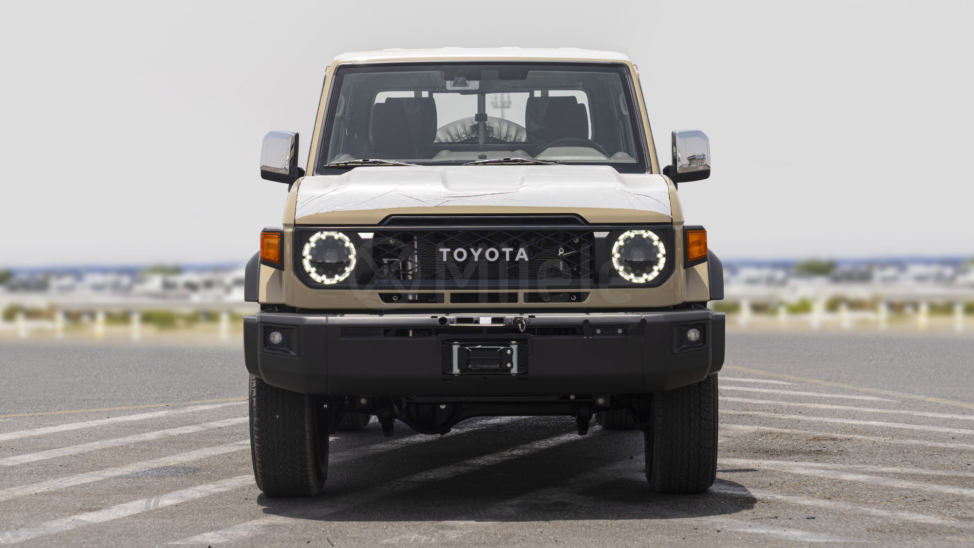 
								(LHD) TOYOTA LC79DC 2.8D AT MY2025 – BEIGE full									