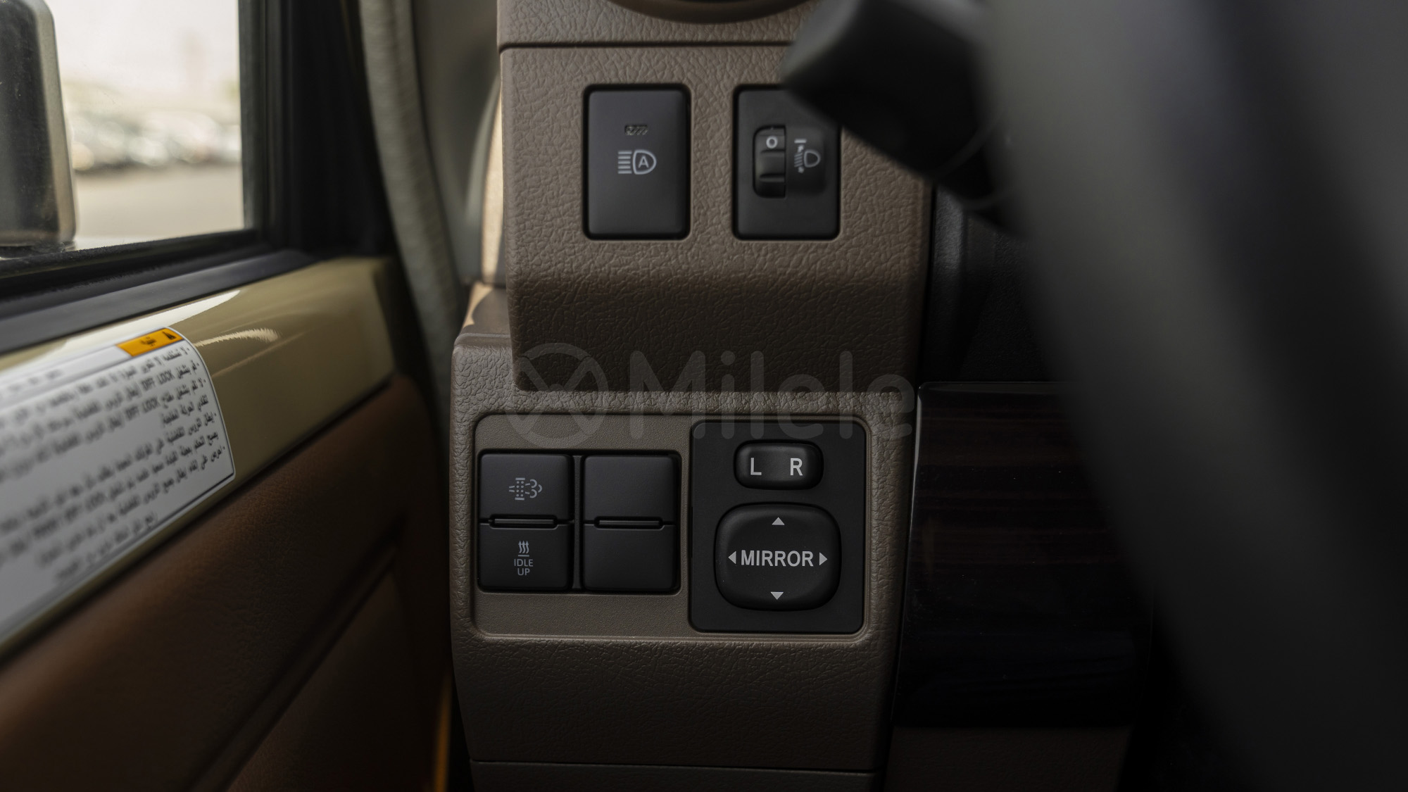 
								(LHD) TOYOTA LC79DC 2.8D AT MY2025 – BEIGE full									