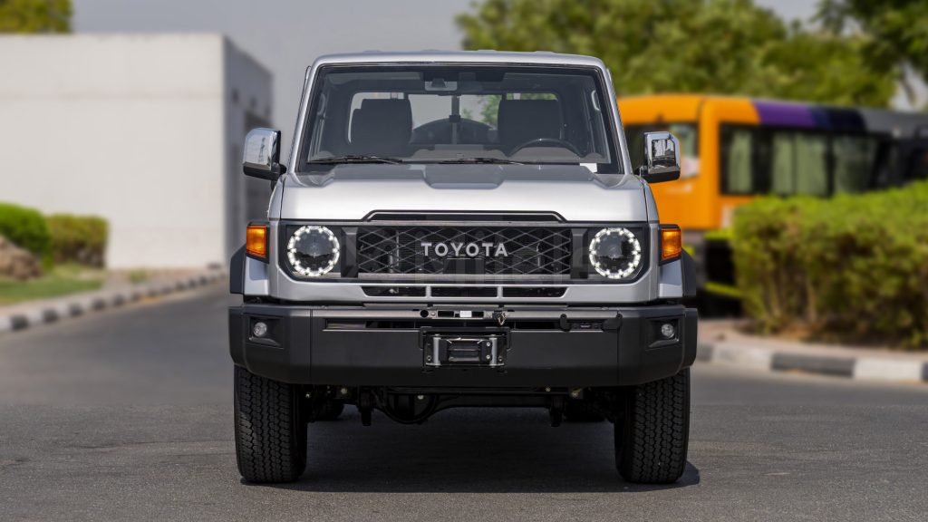 (LHD) TOYOTA LC79DC 2.8D AT MY2025 – SILVER