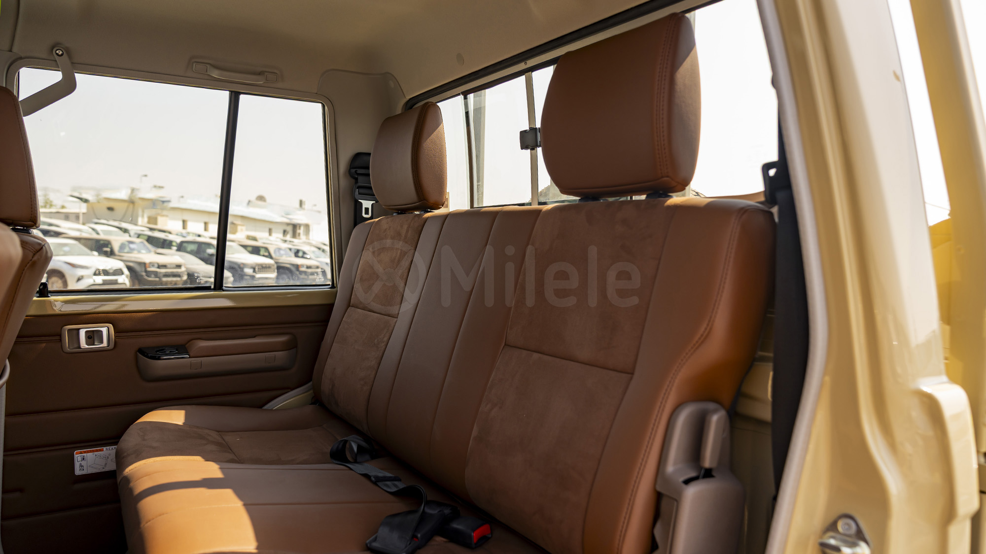 
								(LHD) TOYOTA LC79DC 2.8D AT 4X4 MY2025 – BEIGE full									