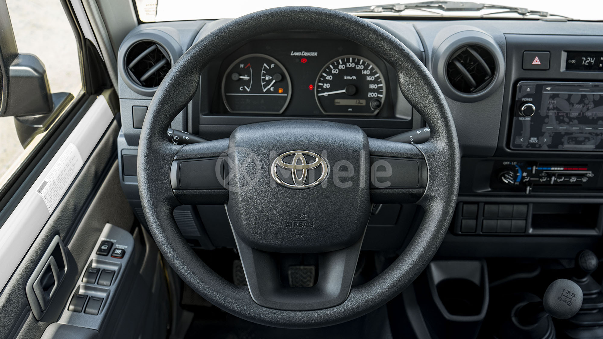 
(LHD) TOYOTA LC79DC 4.0P MT MY2025 – WHITE full									