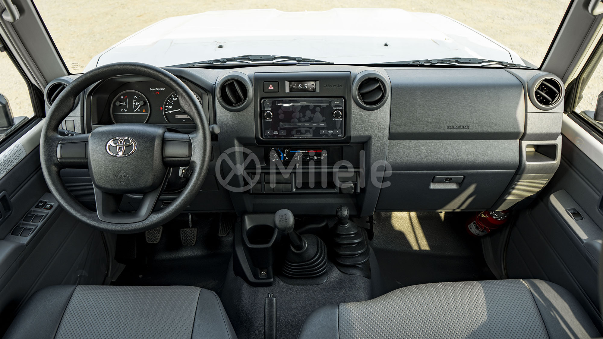 
(LHD) TOYOTA LC79DC 4.0P MT MY2025 – WHITE full									