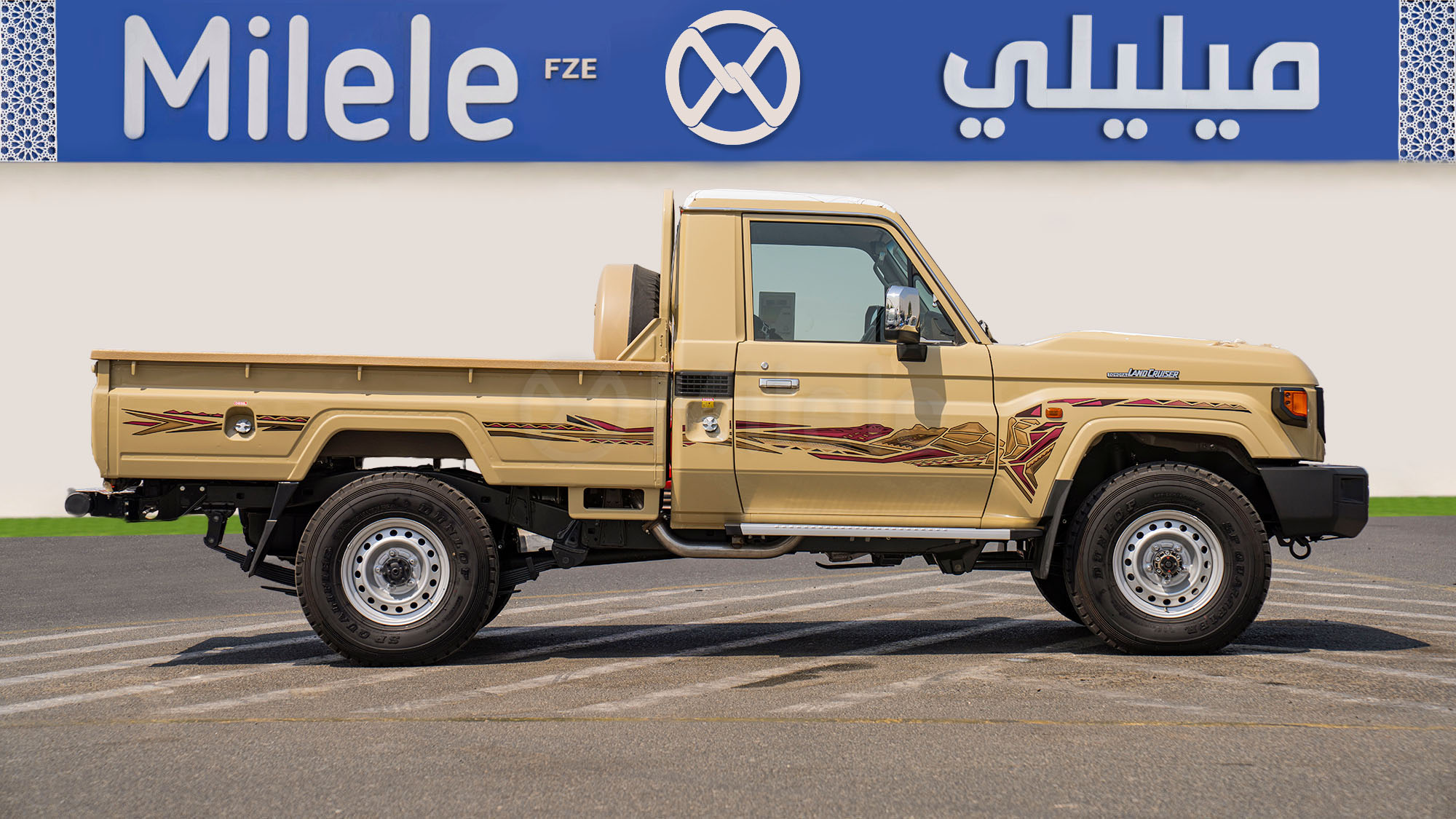 
(LHD) TOYOTA LC79SC 2.8D MT MY2025 – BEIGE full									