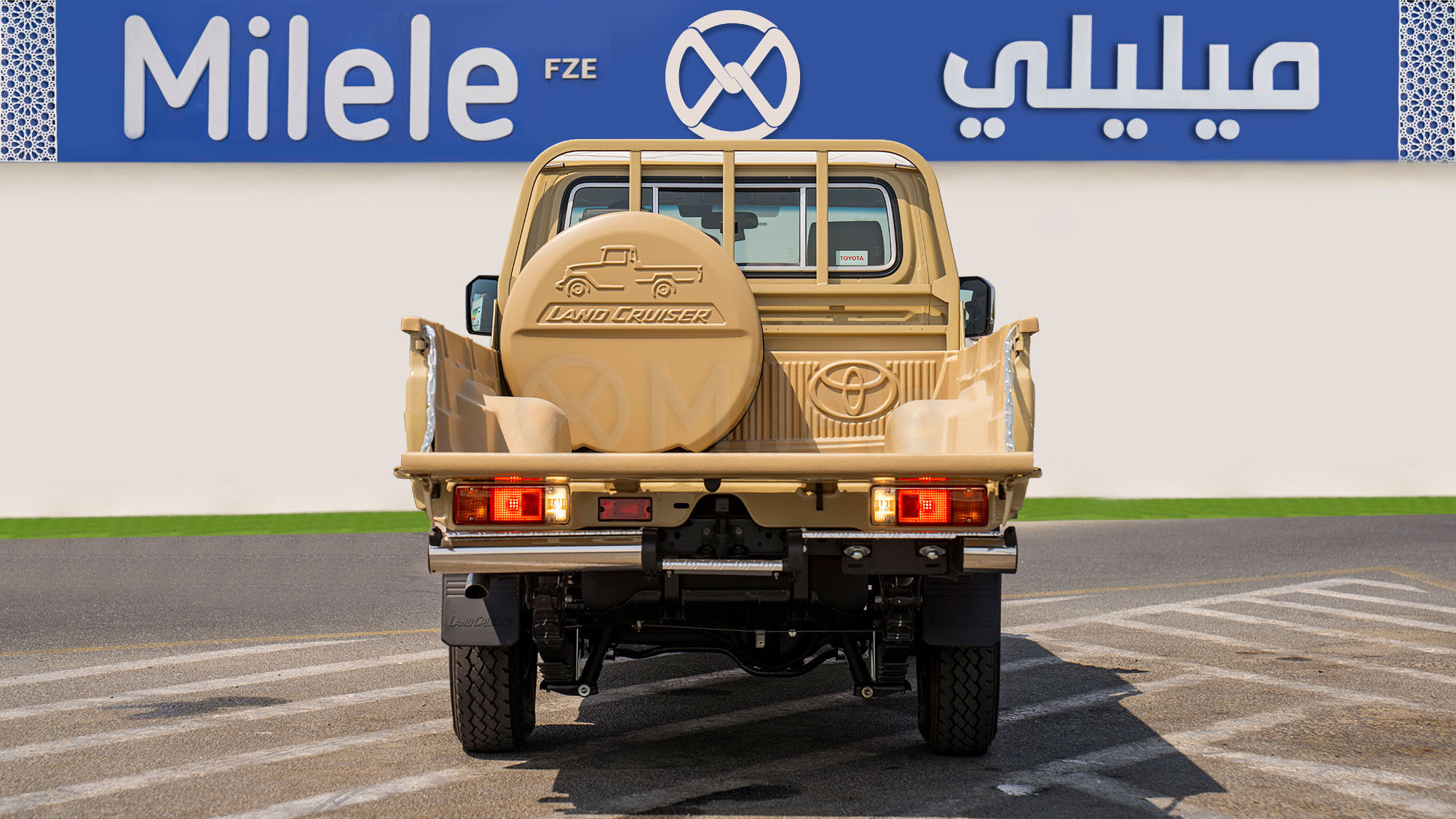 
(LHD) TOYOTA LC79SC 2.8D MT MY2025 – BEIGE full									
