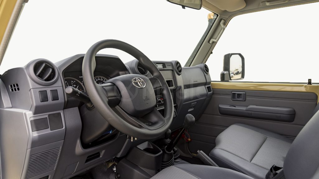 (LHD) TOYOTA LC79SC 4.0P MT 4X4 MY2025 – BEIGE