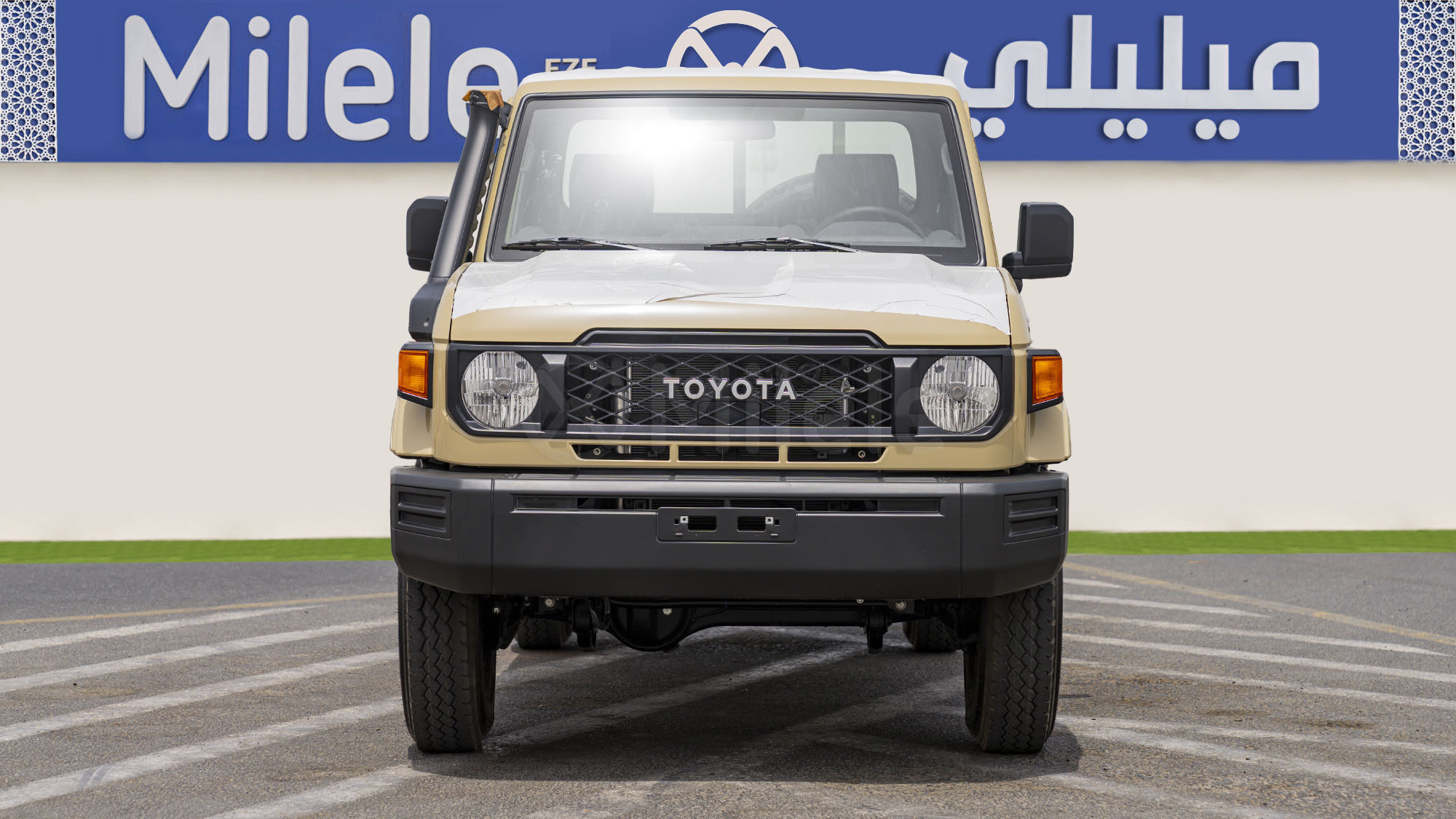 
(LHD) TOYOTA LC79SC 4.0P MT 4X4 MY2025 – BEIGE full									