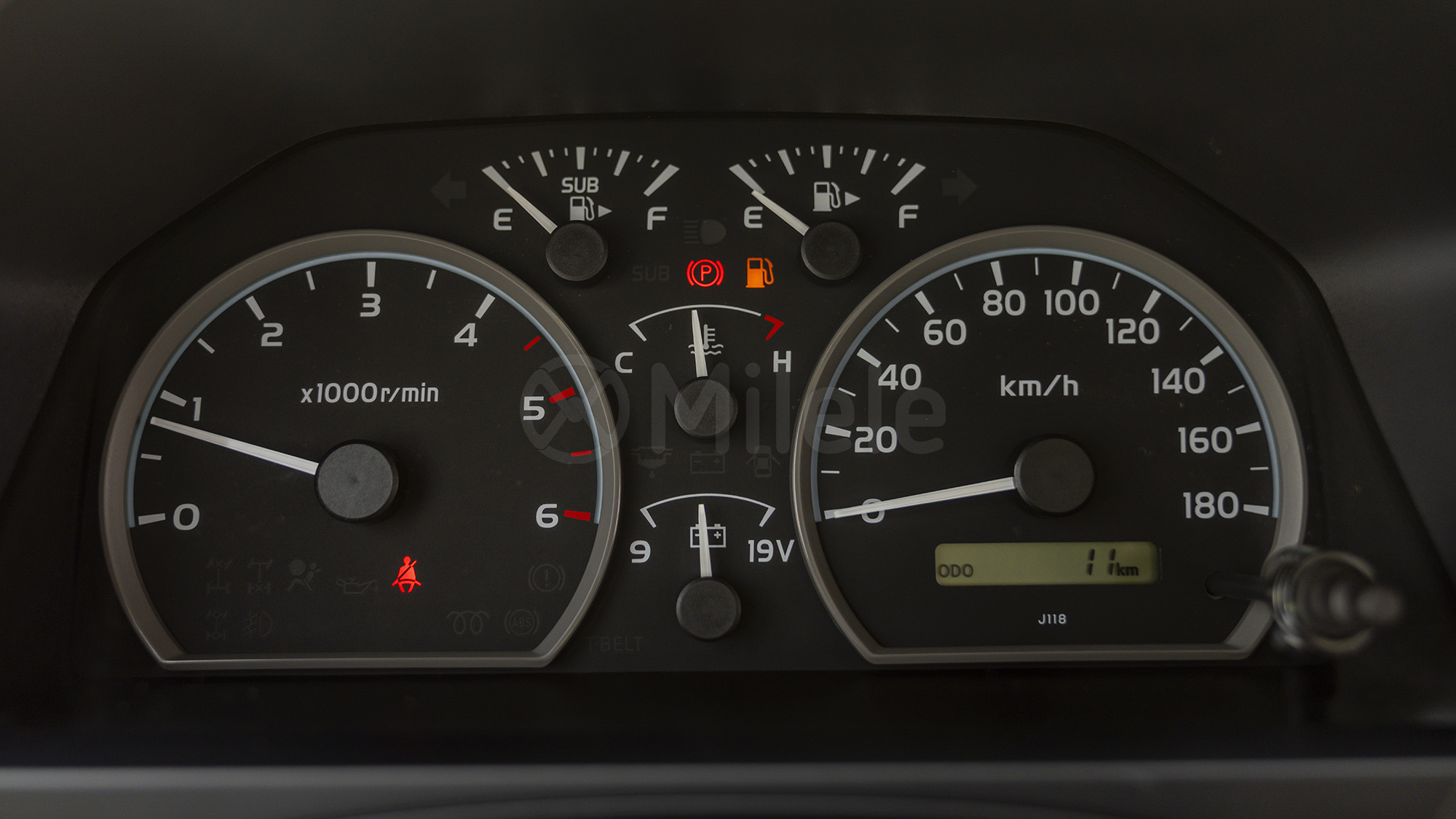 
(LHD) TOYOTA LC79SC 4.2D MT MY2025 – WHITE full									