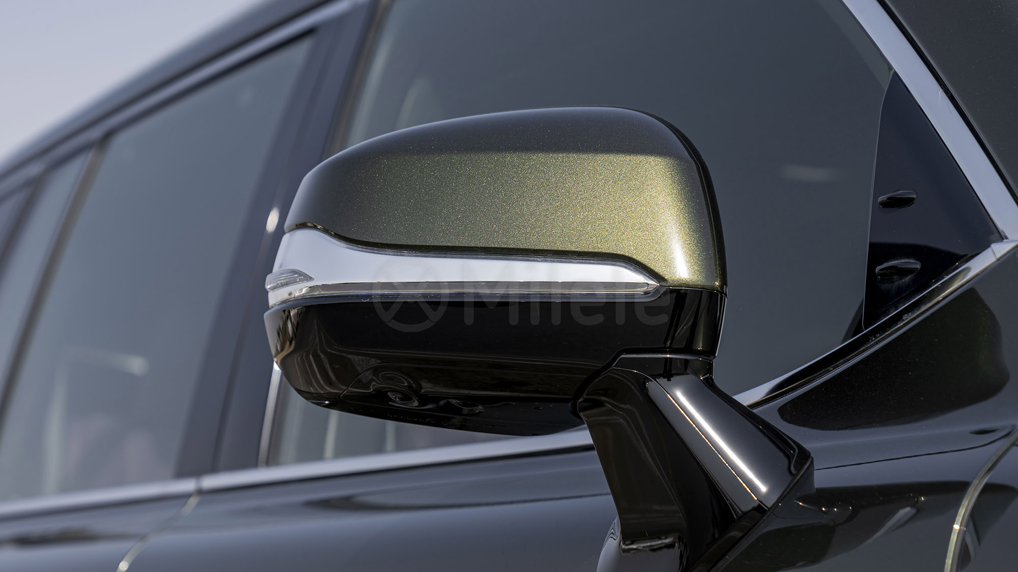 
(LHD) LEXUS LX700 SIGNATURE 3.5P HEV AT 4WD MY2025 – GREEN full									