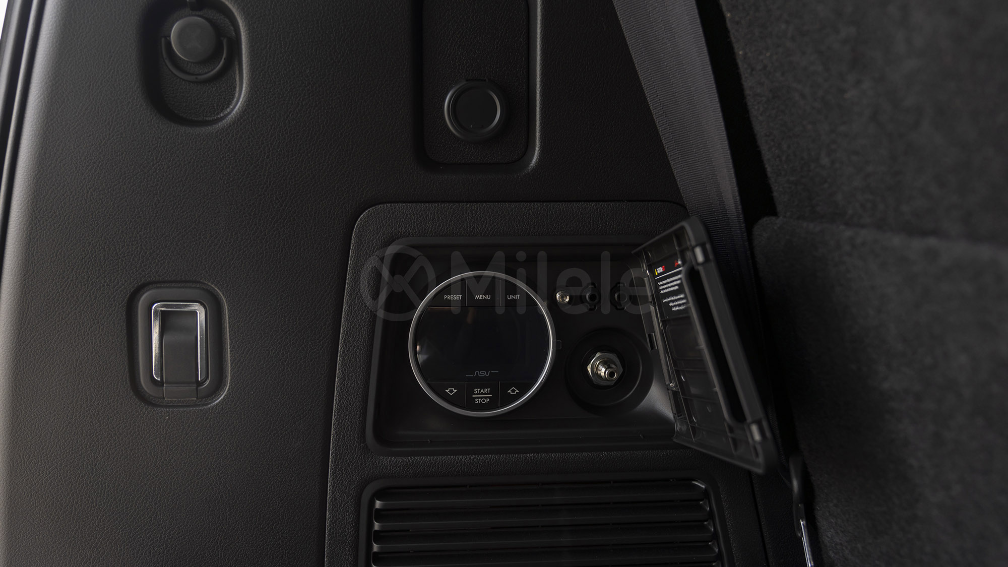 
								(LHD) NISSAN PATROL LE PLATINUM 3.5P AT MY2025 – BLACK full									