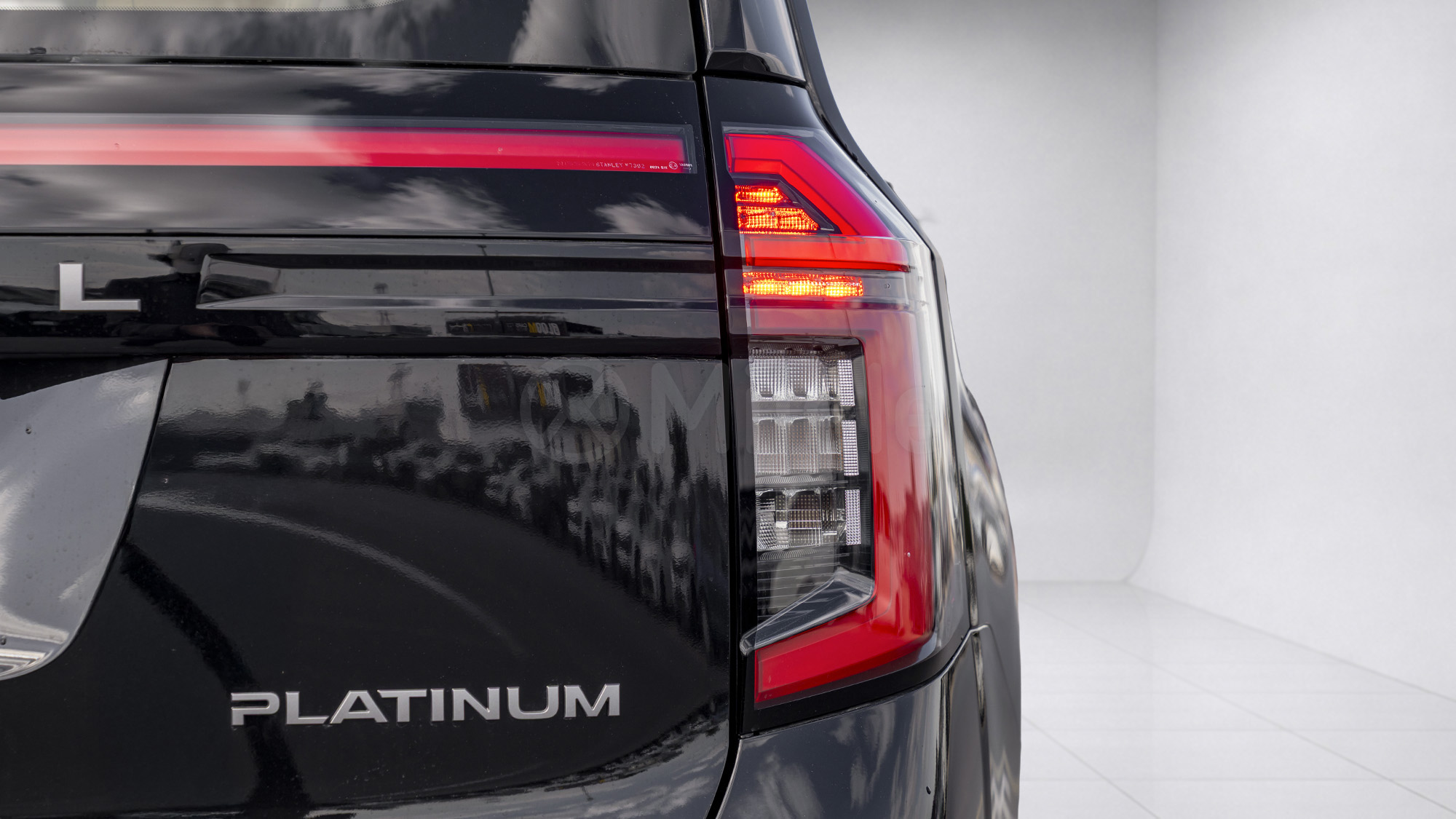 
								(LHD) NISSAN PATROL LE PLATINUM 3.5P AT AWD MY2026 – Black full									