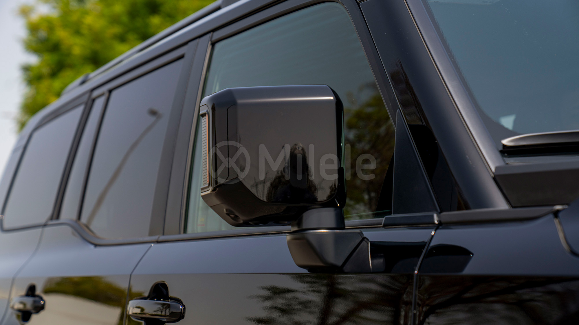 
								(LHD) TOYOTA PRADO 250 PREMIUM 2.4P HEV AT 4X4 MY2025 – BLACK full									