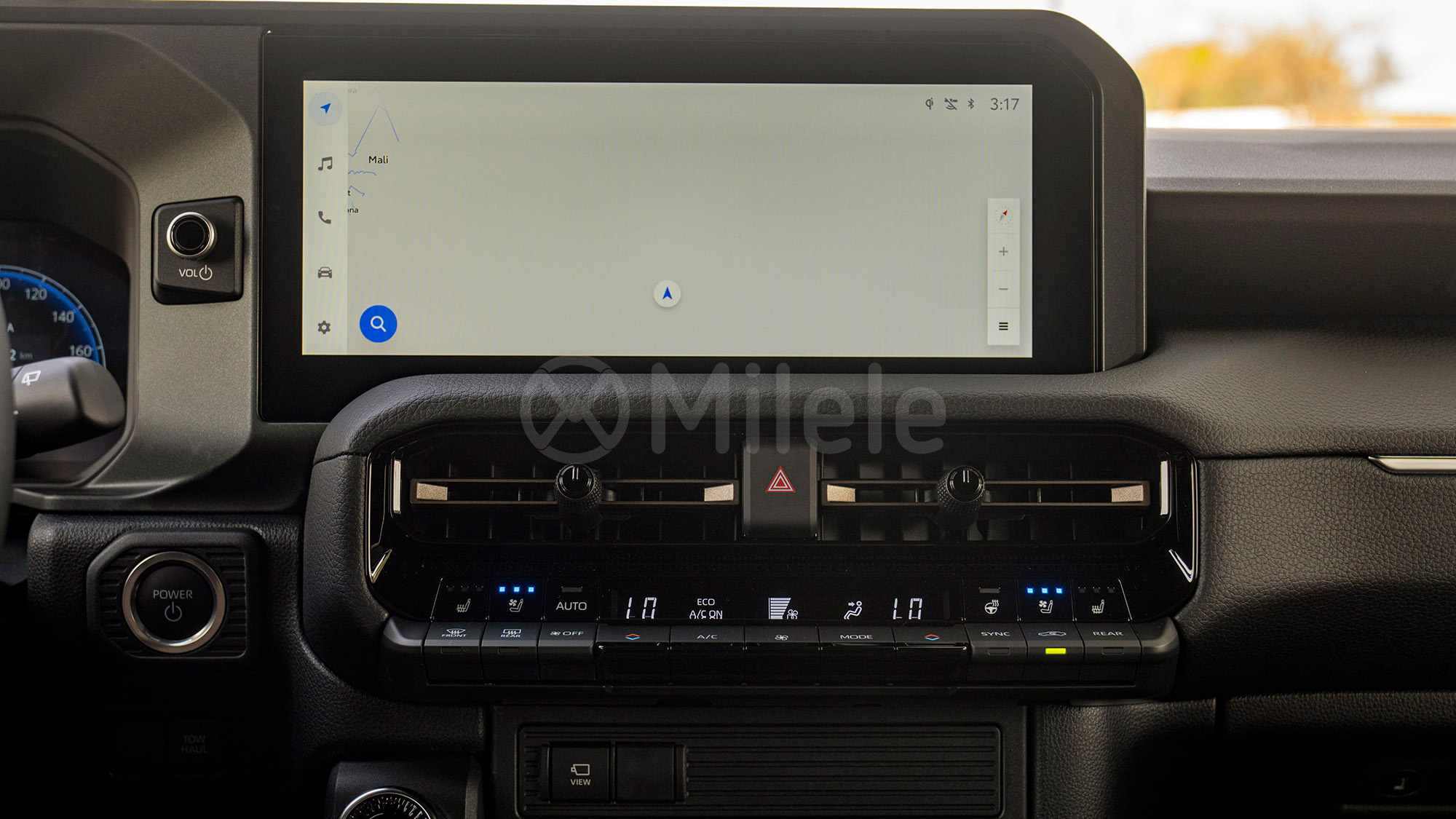 
								(LHD) TOYOTA PRADO 250 PREMIUM 2.4P HEV AT 4X4 MY2025 – BLACK full									