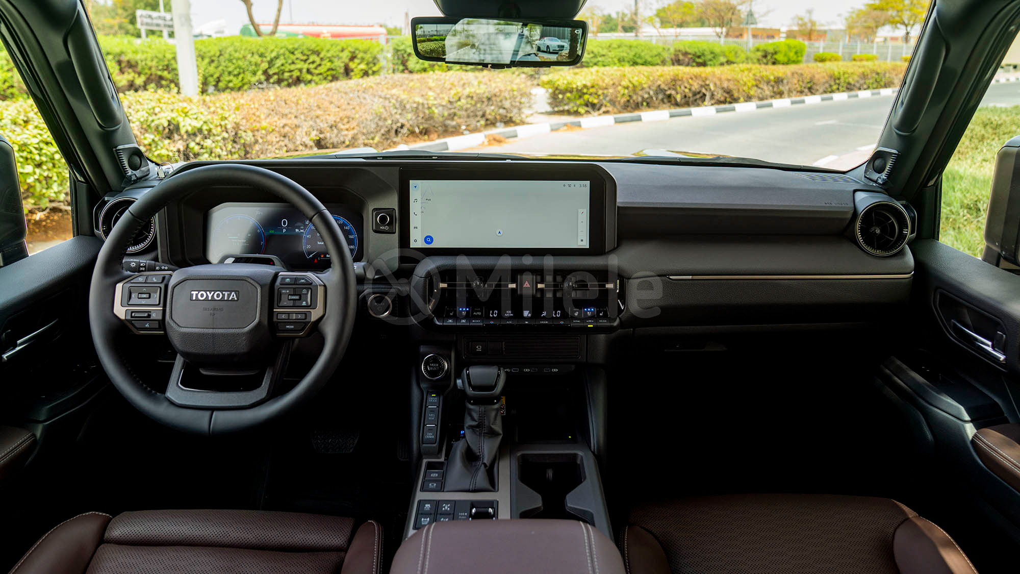 
								(LHD) TOYOTA PRADO 250 PREMIUM 2.4P HEV AT 4X4 MY2025 – BLACK full									