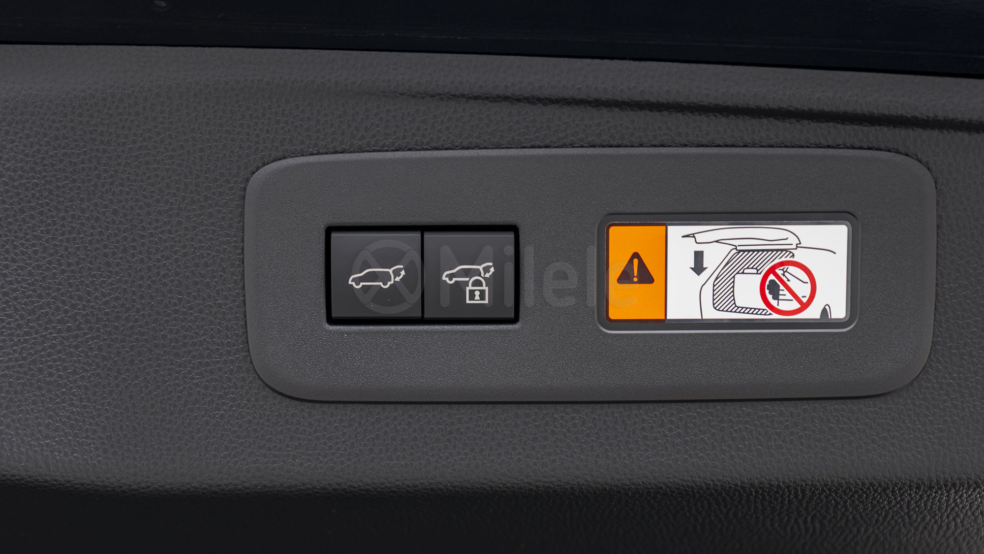 
								(LHD) TOYOTA PRADO 250 WX ADVENTURE 2.4P AT MY2026 – ATTITUDE BLACK full									