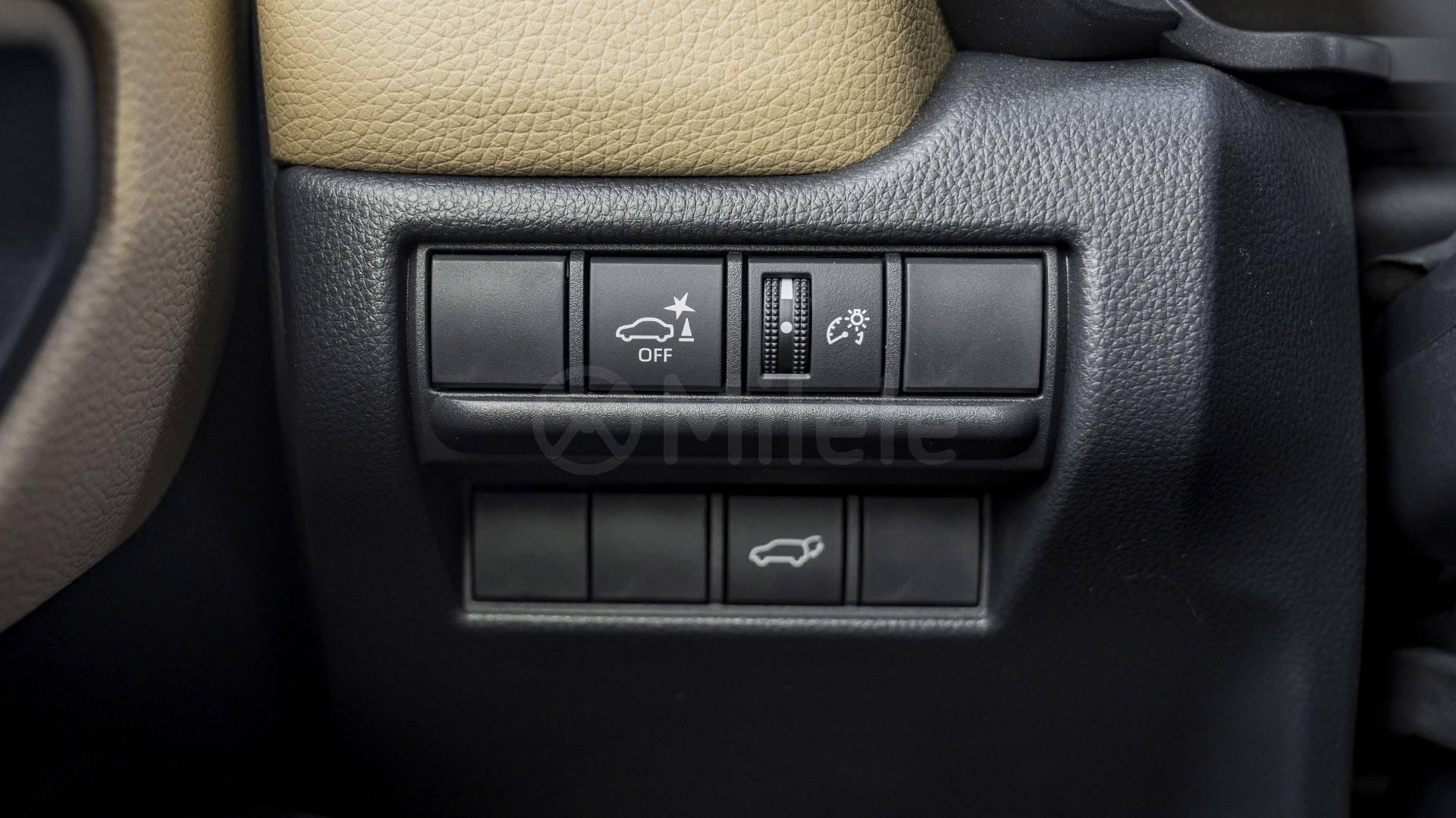 
								(LHD) TOYOTA PRADO ALR 2.4P AT 4WD MY2026 – AVANTGARDEBRONZE full									