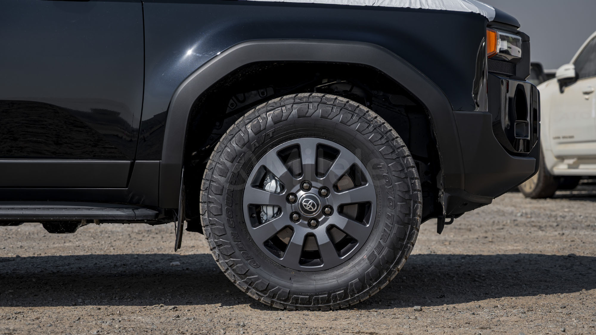 
								(LHD) TOYOTA PRADO 250 WX ADVENTURE 2.8D AT MY2026 – ATTITUDE BLACK full									