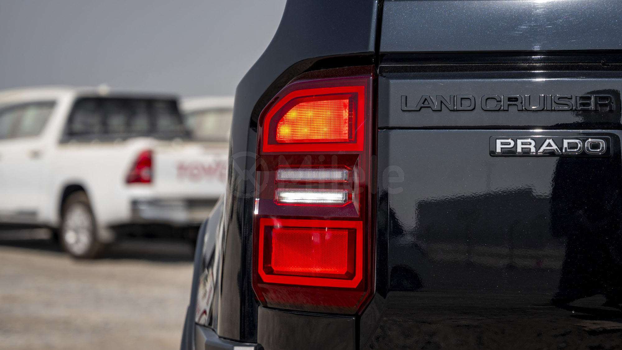 
								(LHD) TOYOTA PRADO 250 WX ADVENTURE 2.8D AT MY2026 – ATTITUDE BLACK full									