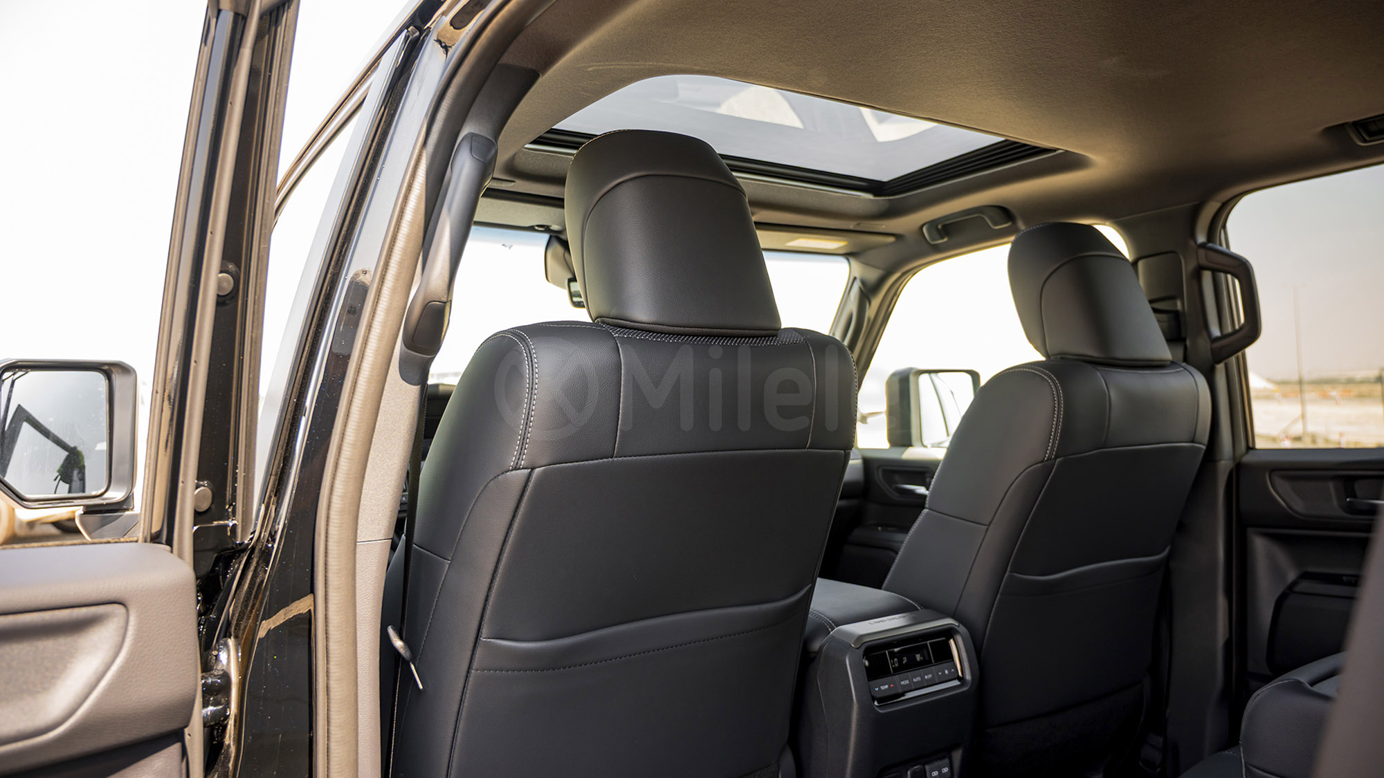 
								(LHD) TOYOTA PRADO 250 WX ADVENTURE 2.8D AT MY2026 – ATTITUDE BLACK full									