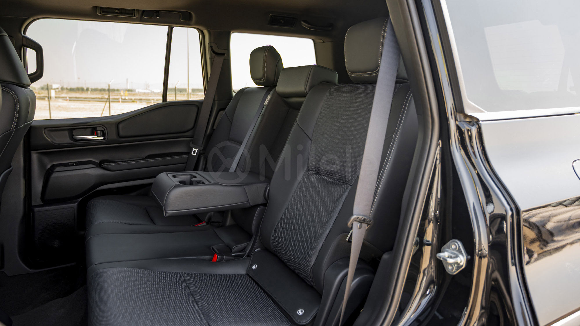 
								(LHD) TOYOTA PRADO 250 WX ADVENTURE 2.8D AT MY2026 – ATTITUDE BLACK full									
