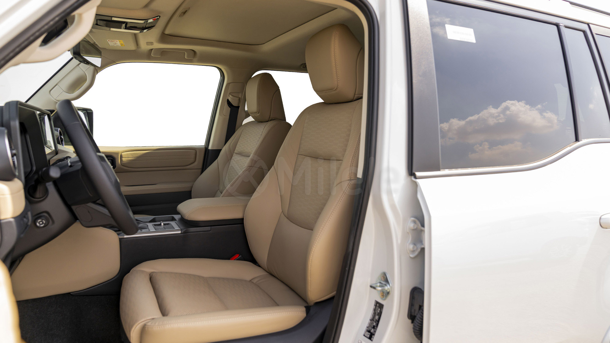 
(LHD) TOYOTA PRADO 250 VX PREMIUM 2.8D AT MY2026 – PLATINUMWHITEPEARLMC full									