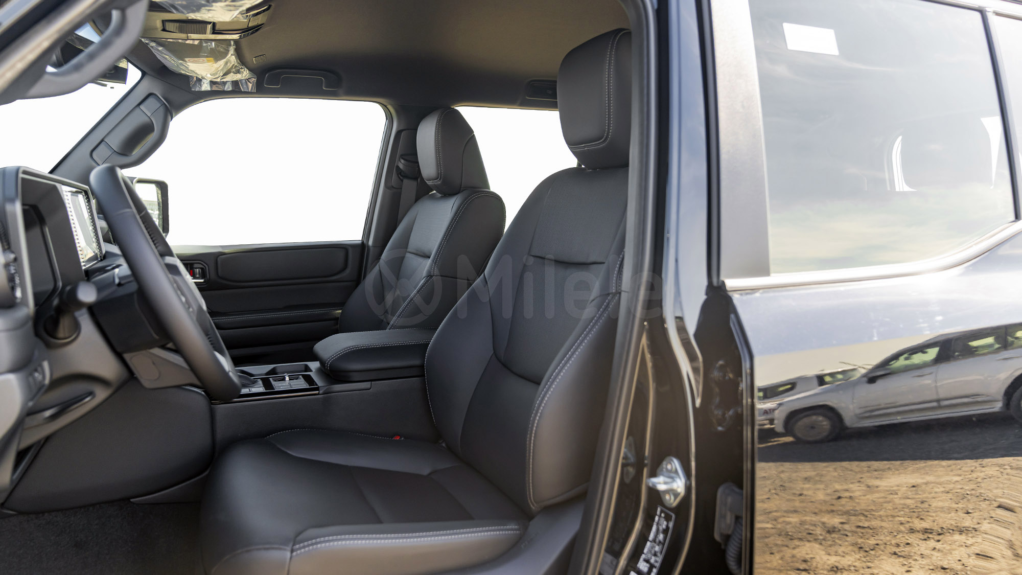 
								(LHD) TOYOTA PRADO 250 TXL 2.8D AT MY2026 – ATTITUDE BLACK full									