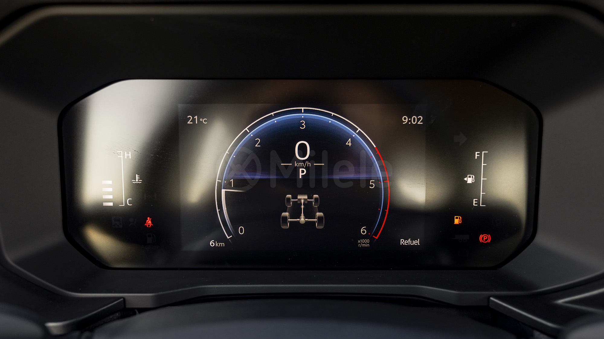 
								(LHD) TOYOTA PRADO 250 TXL 2.8D AT MY2026 – GREY full									