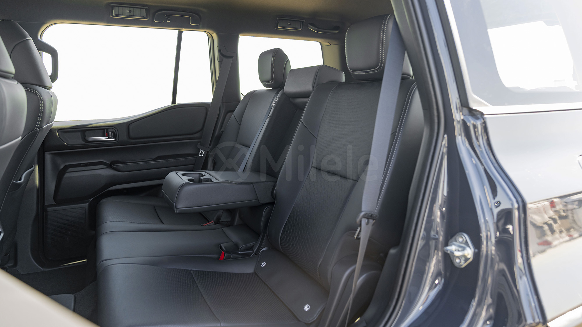 
								(LHD) TOYOTA PRADO 250 TXL 2.8D AT MY2026 – GREY full									