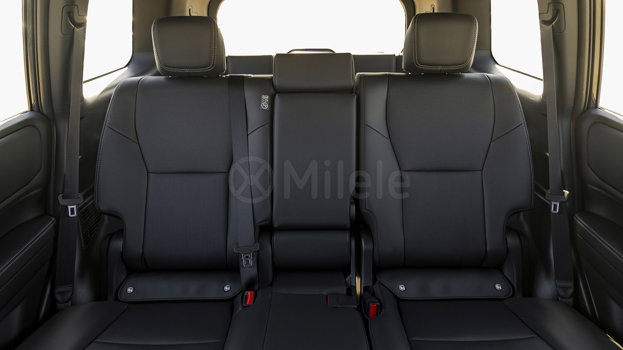 
								(LHD) TOYOTA PRADO 250 TXL 2.8D AT MY2026 – GREY full									