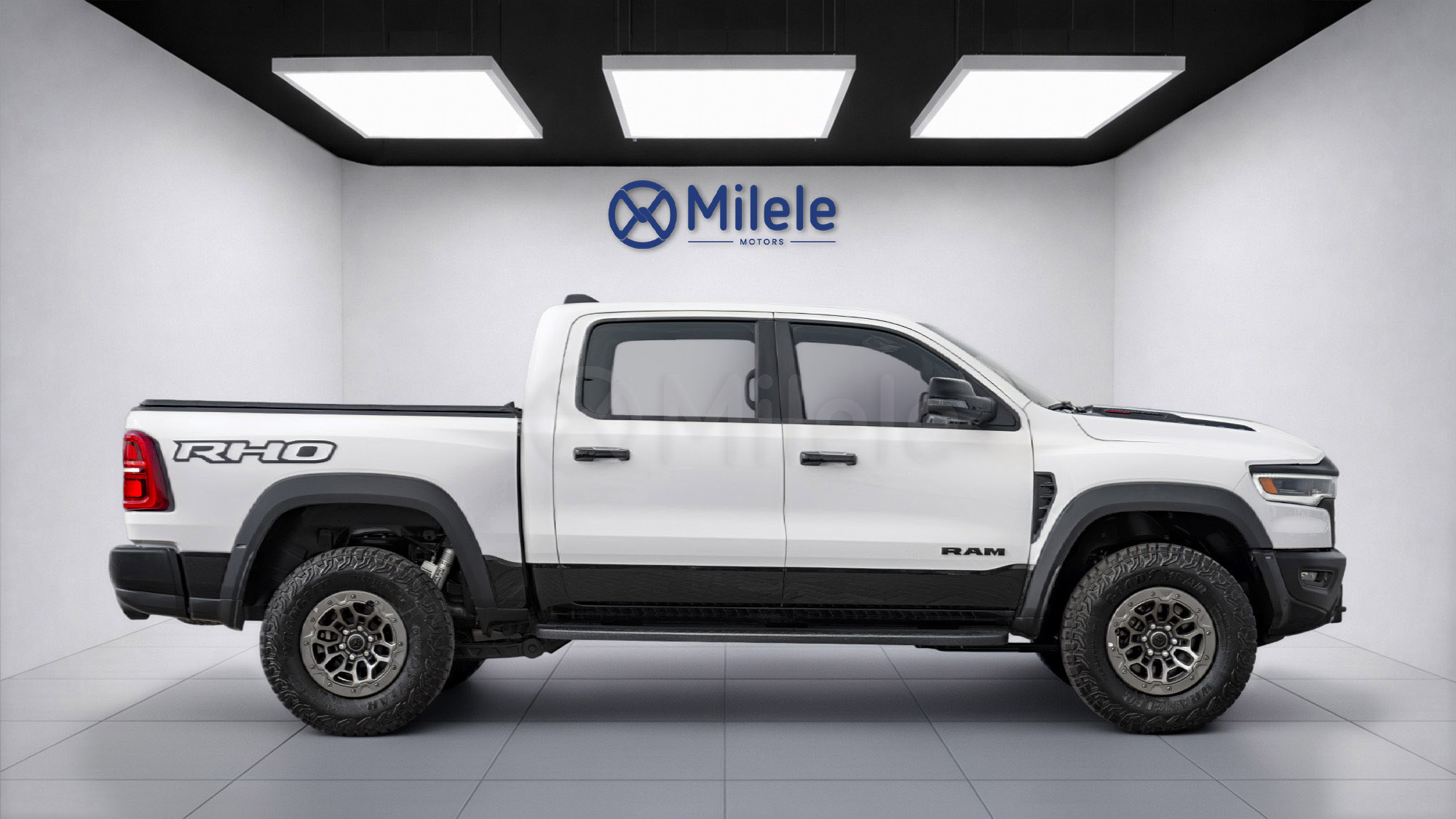 
(LHD) Dodge RAM 1500 RHO 3.0P AT 4X4 MY2025 – WHITE full									