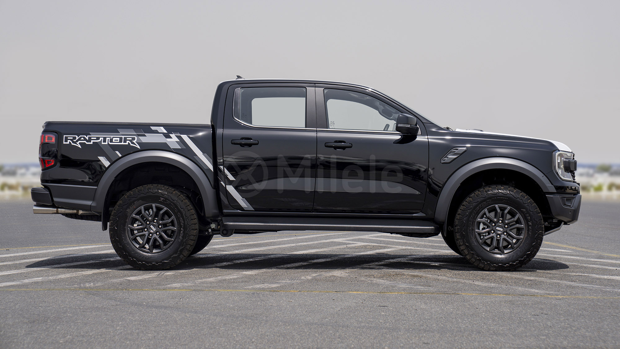 
								(LHD) FORD RANGER RAPTOR 3.0 P AT MY2025 – BLACK full									