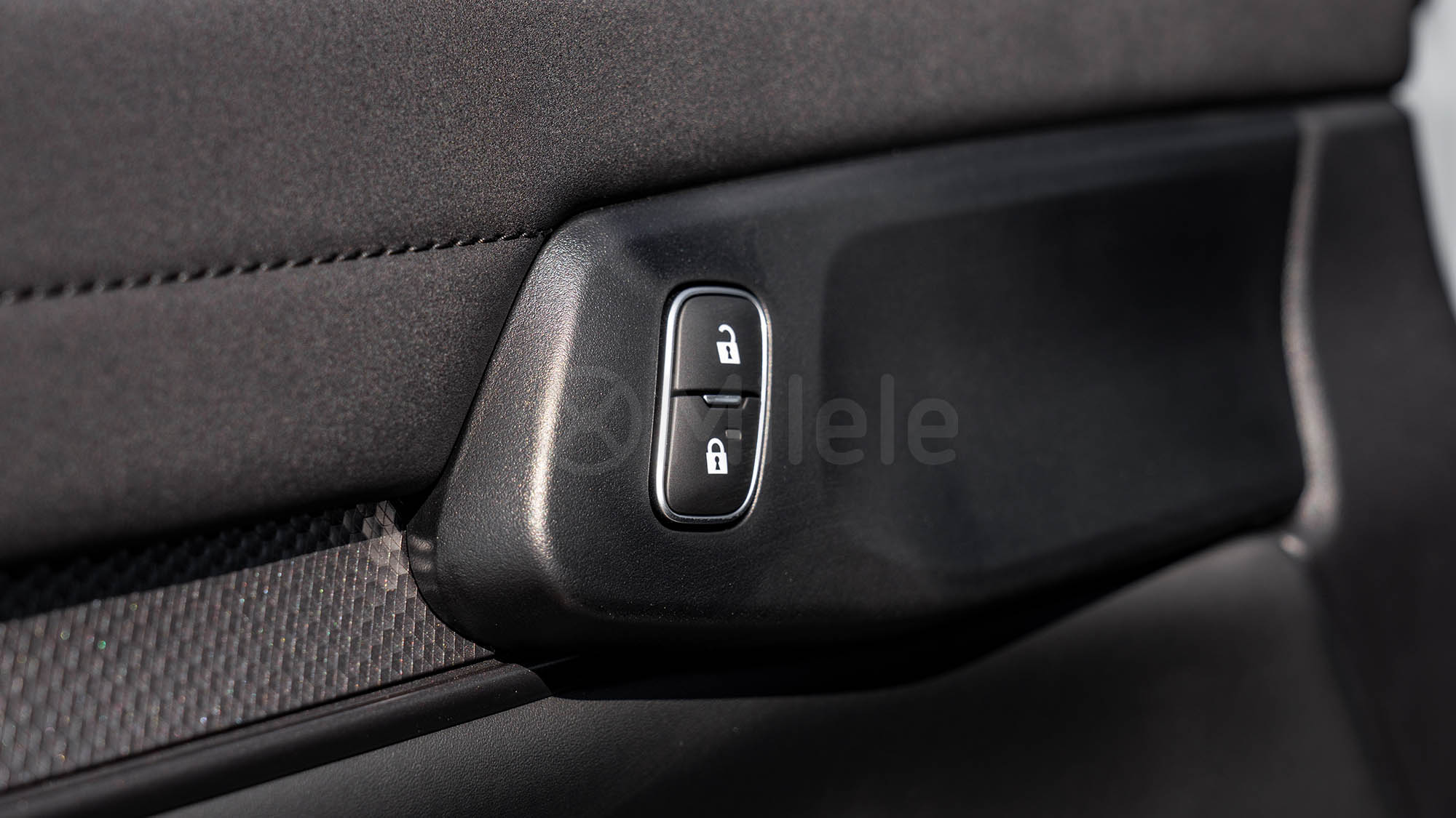 
								(LHD) FORD RANGER RAPTOR 3.0 P AT MY2025 – BLACK full									