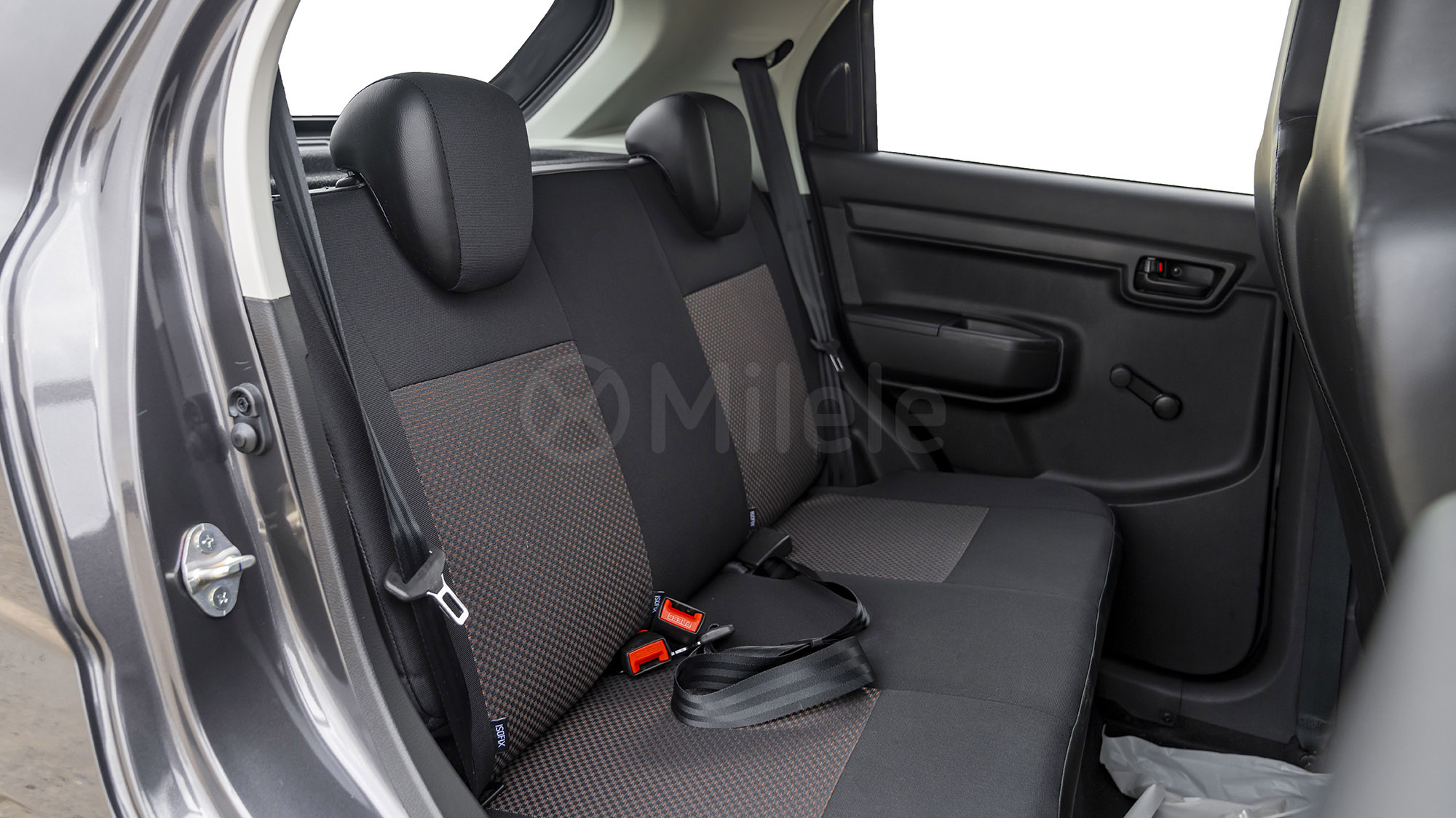 
								(LHD) SUZUKI S-PRESSO GL ALLOY 1.0P AT FWD MY2026 – GREY full									