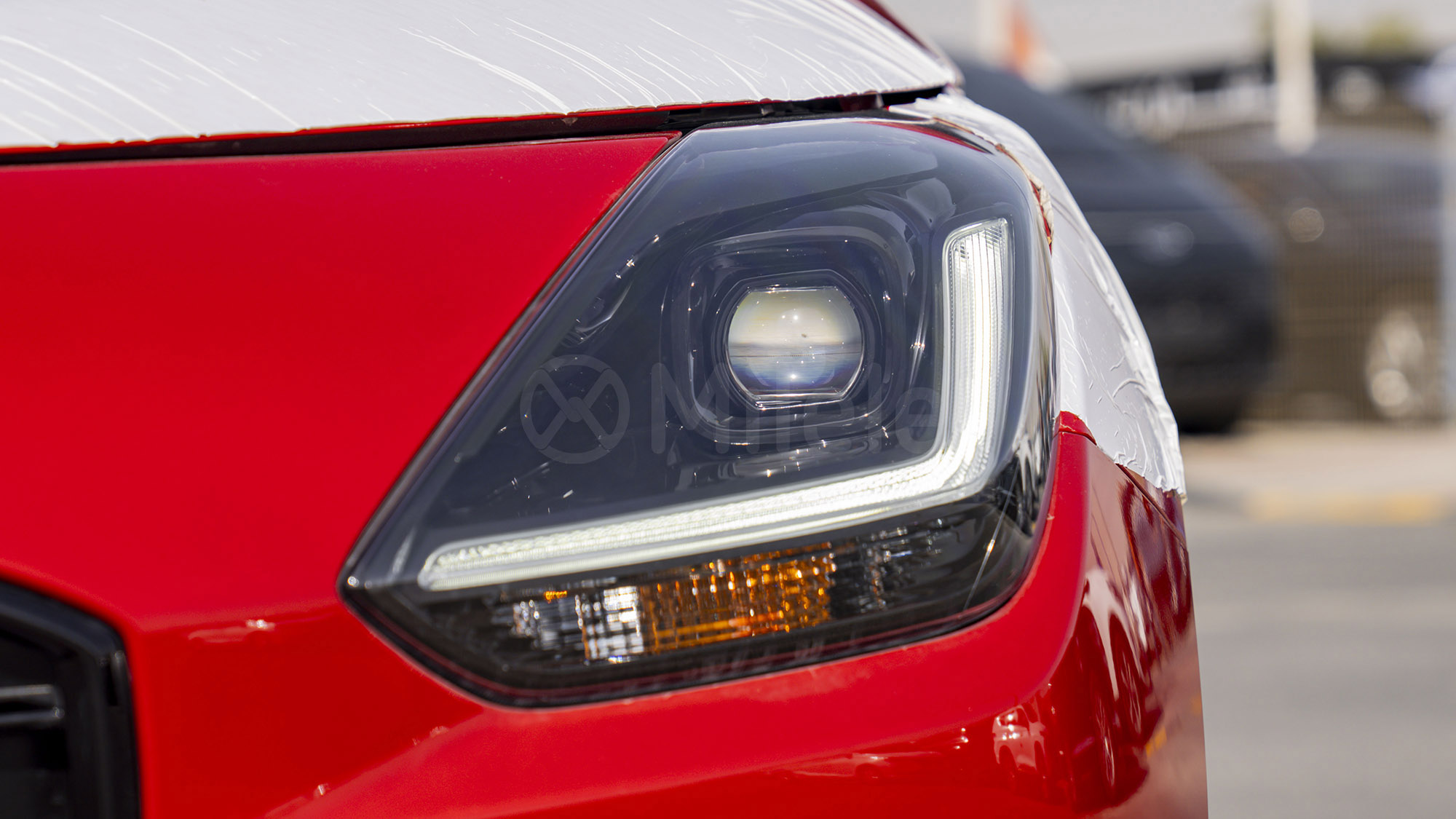 
(LHD) SUZUKI SWIFT GLX 1.2P AT MY2025 – RED full									