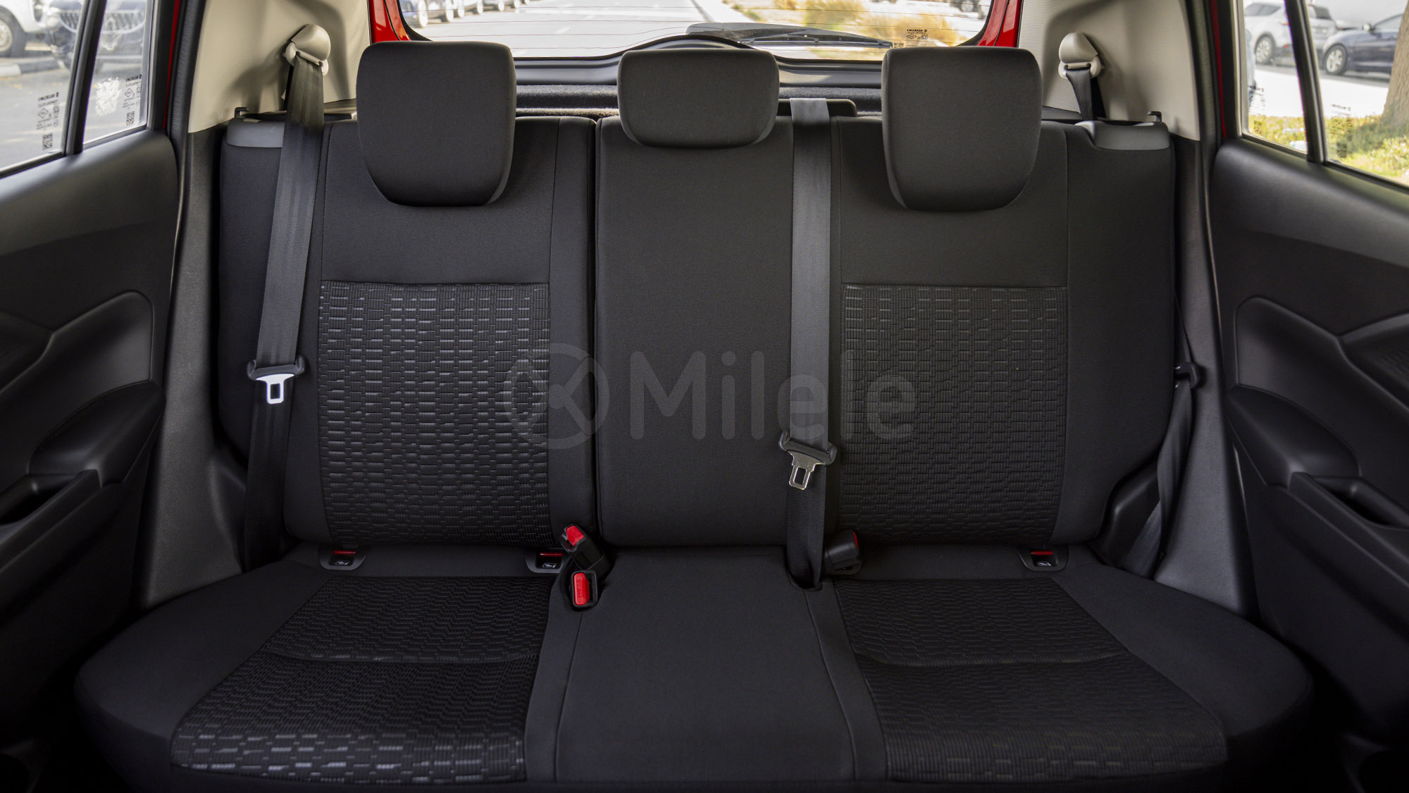 
(LHD) SUZUKI SWIFT GLX 1.2P AT MY2025 – RED full									