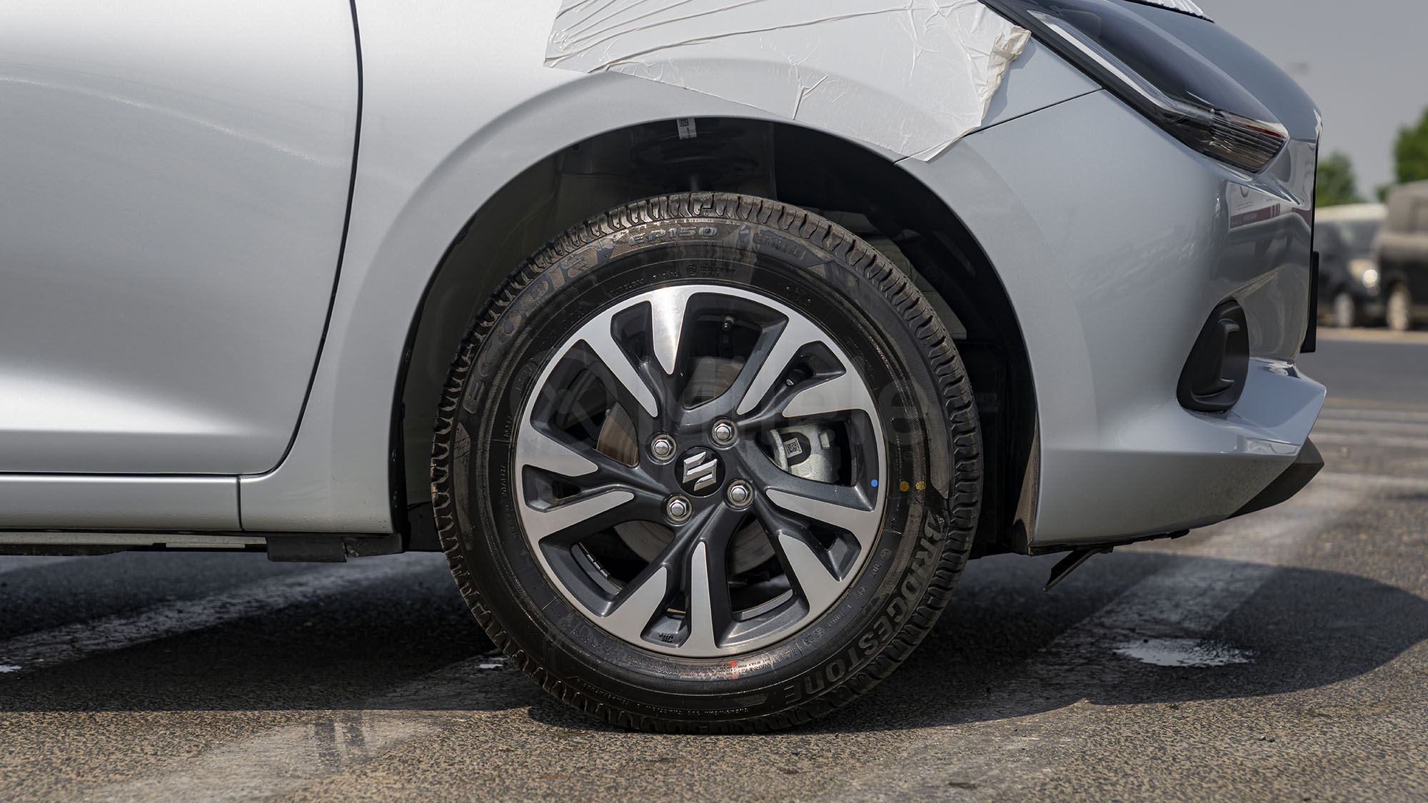 
								(LHD) SUZUKI SWIFT GLX 1.2P AT FWD MY2026 – SILVER full									
