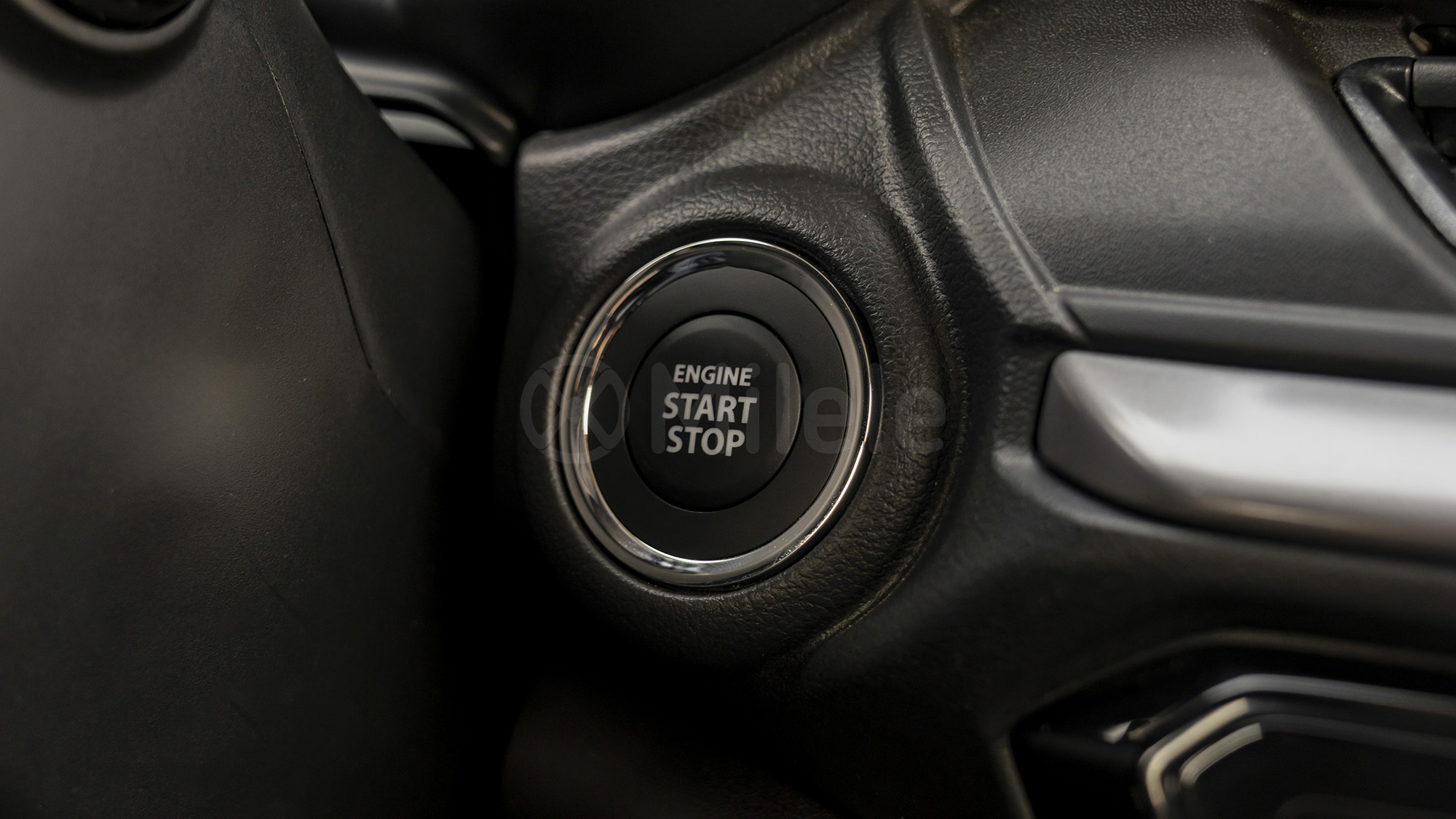 
								(LHD) SUZUKI SWIFT GLX 1.2P AT FWD MY2026 – SILVER full									