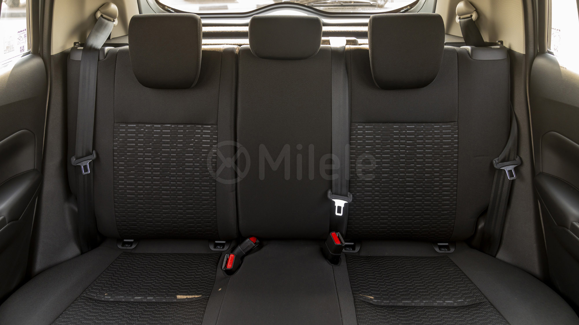 
								(LHD) SUZUKI SWIFT GLX 1.2P AT FWD MY2026 – SILVER full									