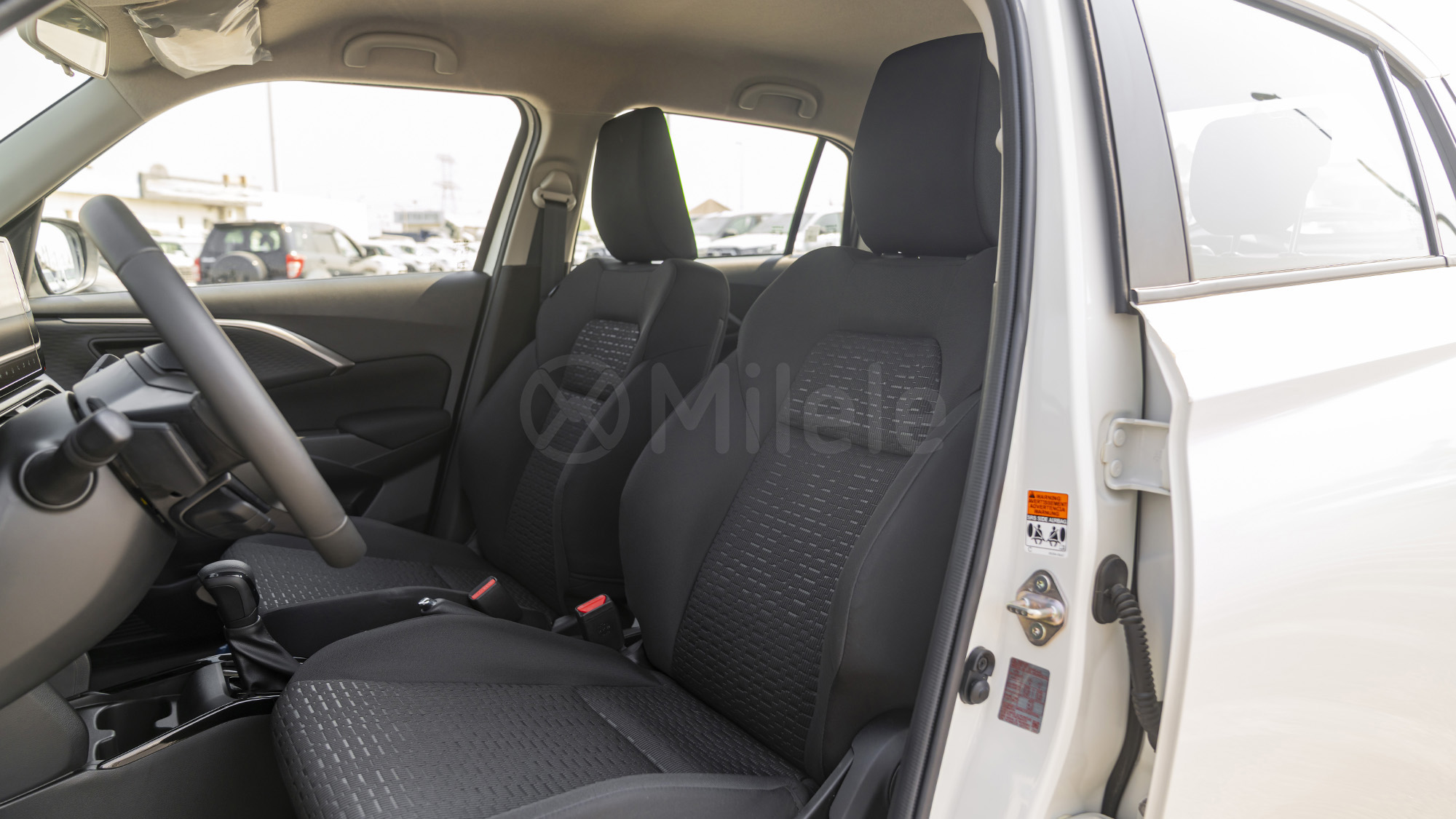 
								(LHD) SUZUKI SWIFT GLX 1.2P AT FWD MY2026 – WHITE full									