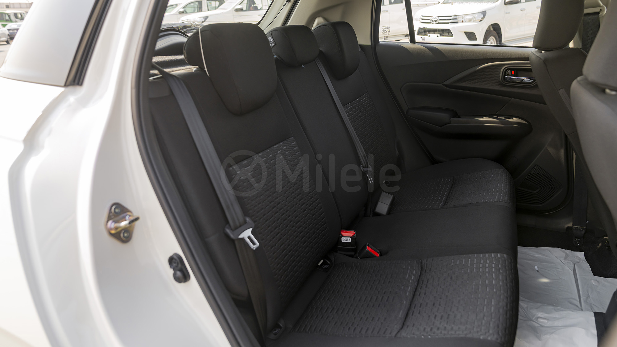 
								(LHD) SUZUKI SWIFT GLX 1.2P AT FWD MY2026 – WHITE full									