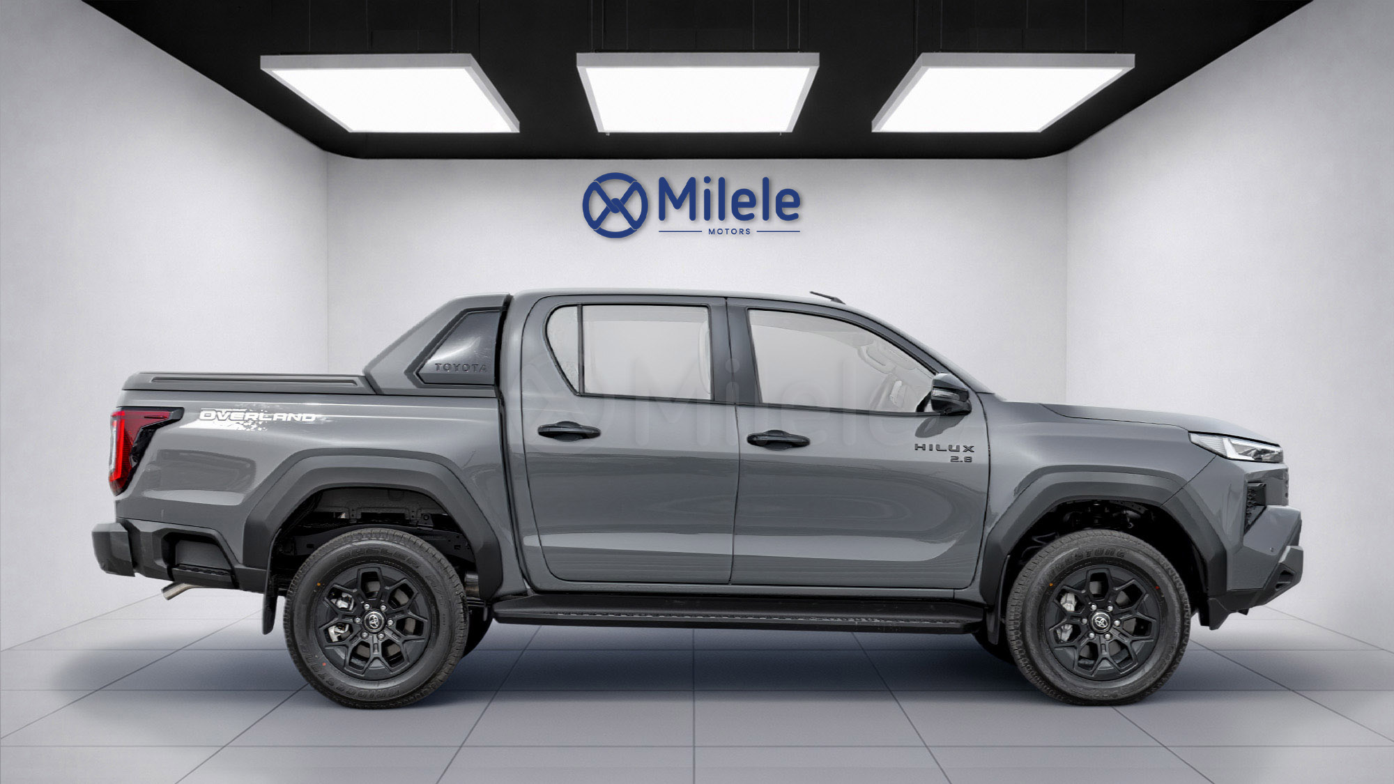 
								(RHD) TOYOTA HILUX TRAVO OVERLAND PLUS 2.8D AT MY2026 – GREY full									