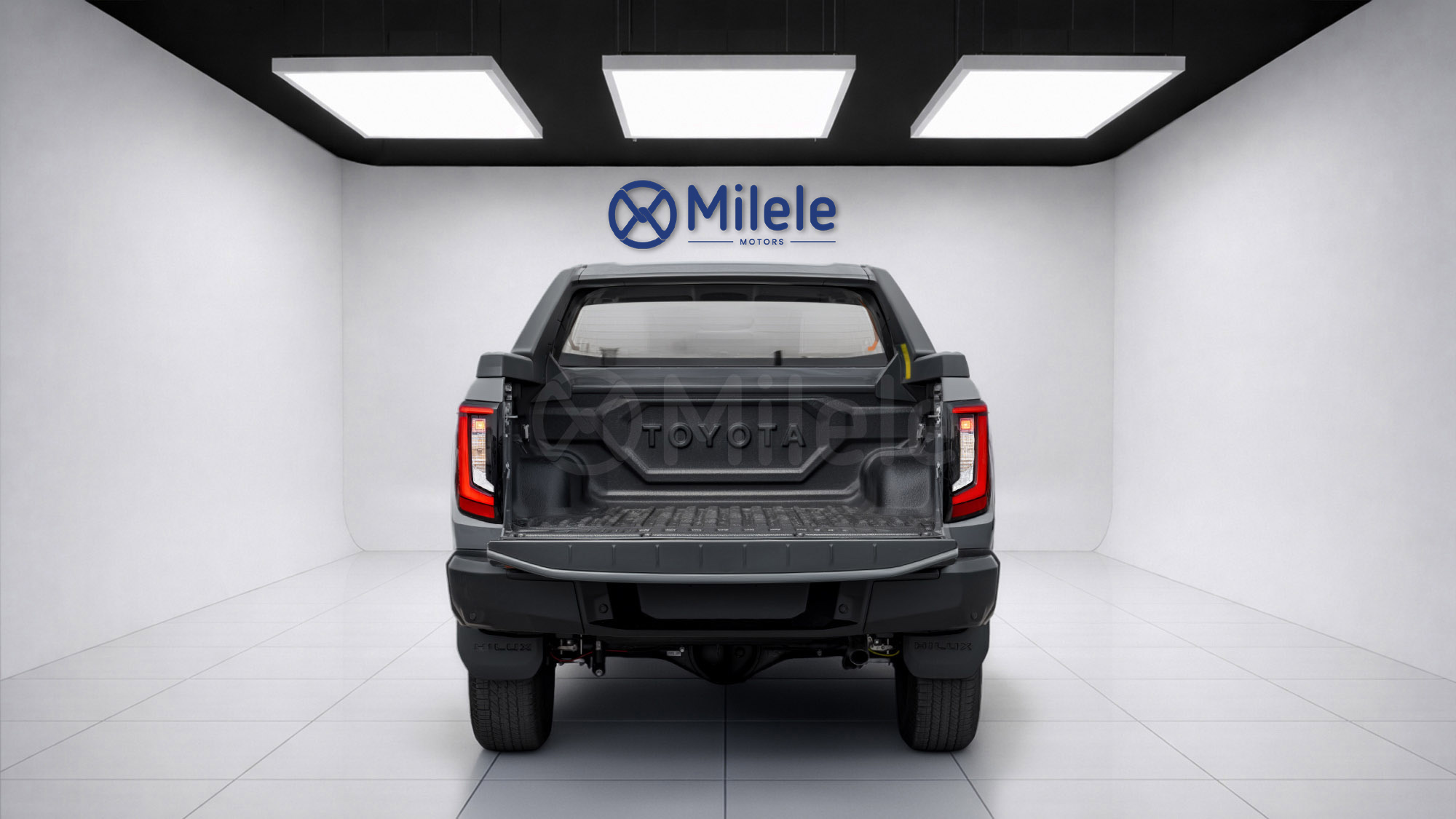 
								(RHD) TOYOTA HILUX TRAVO OVERLAND PLUS 2.8D AT MY2026 – GREY full									