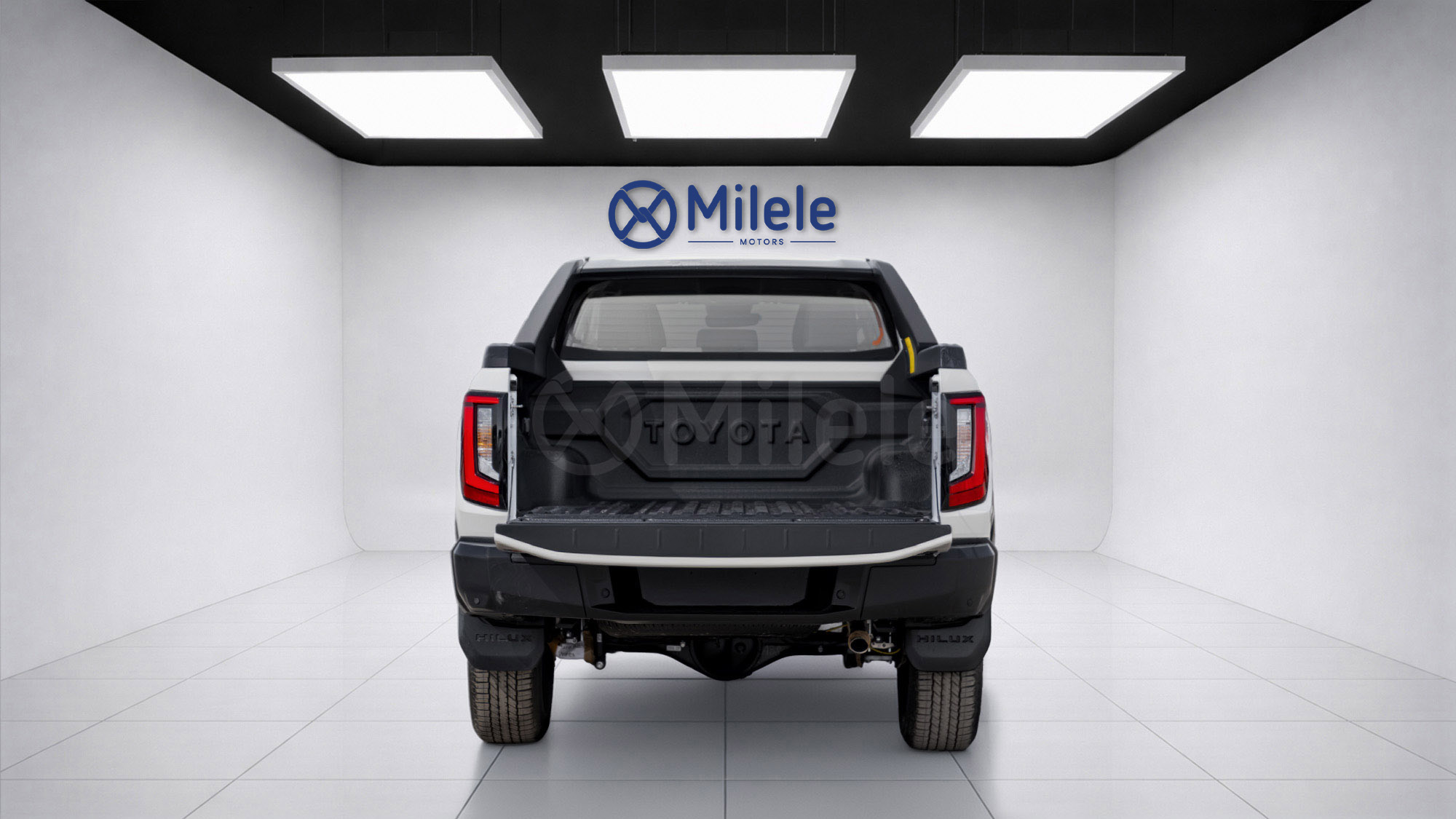 
								(RHD) TOYOTA HILUX TRAVO OVERLAND PLUS 2.8D AT MY2026 – White full									