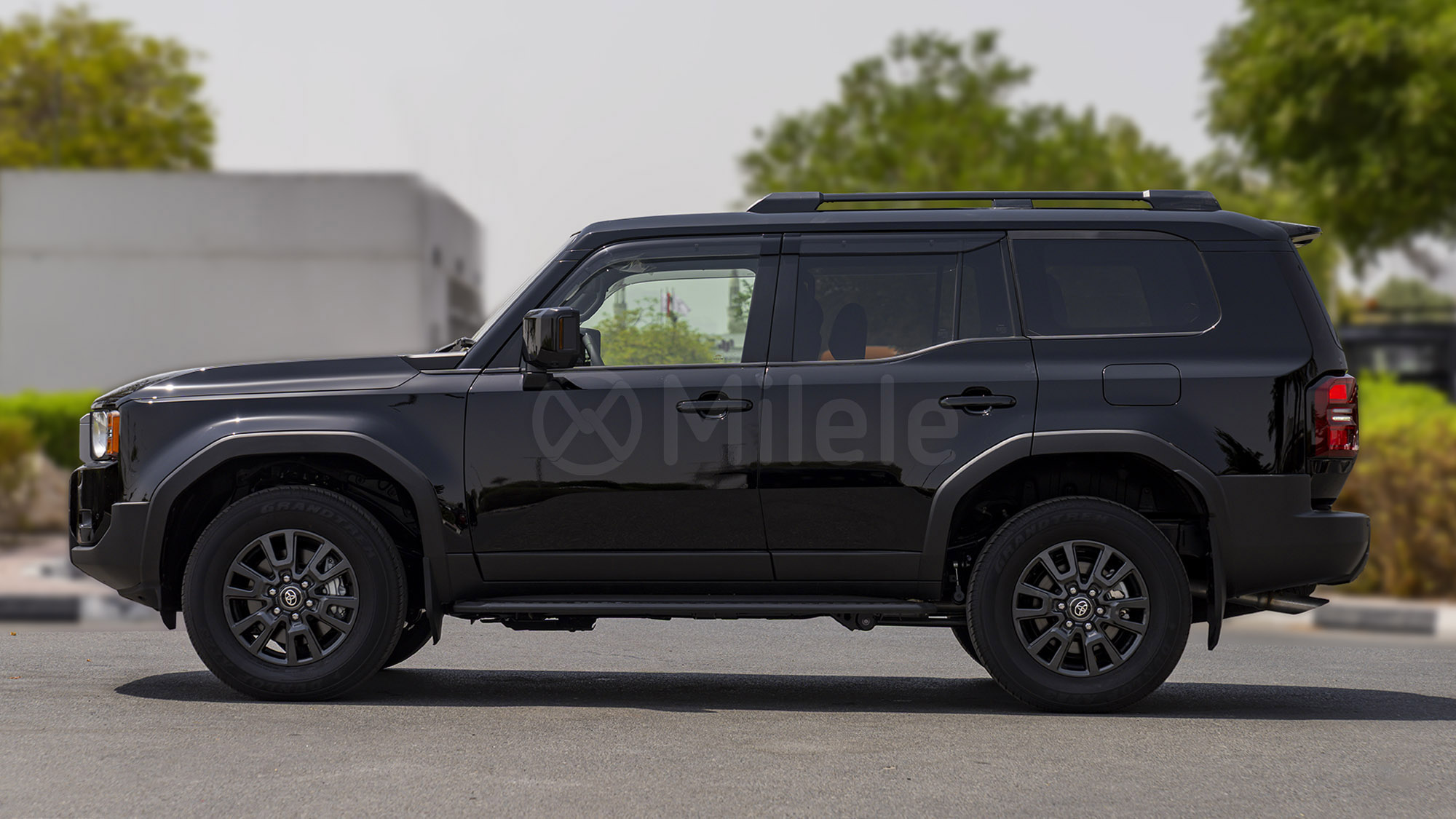 
								(RHD) TOYOTA PRADO 250 VX 2.8D AT MY2025 – BLACK full									