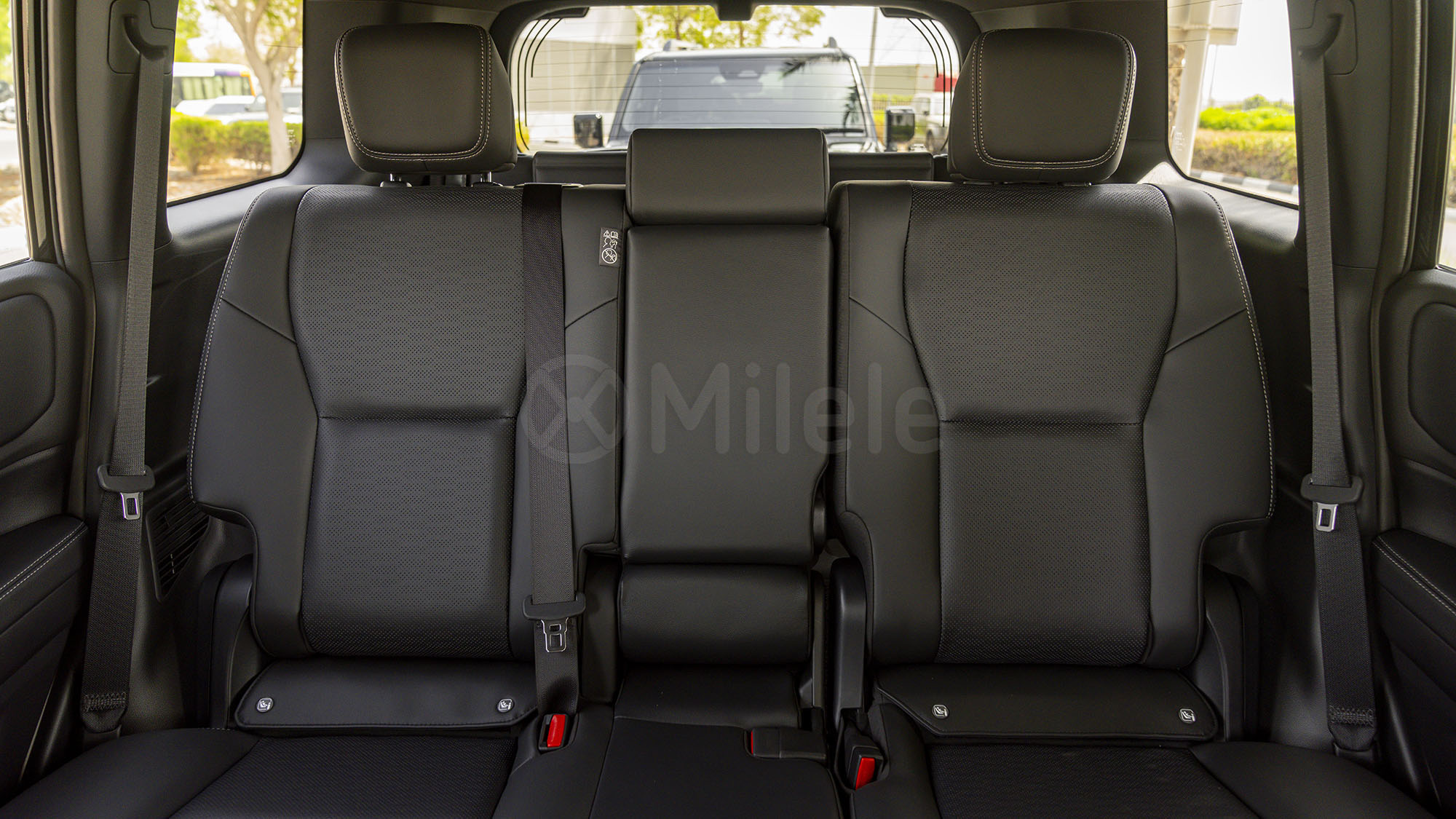
								(RHD) TOYOTA PRADO 250 VX 2.8D AT MY2025 – BLACK full									