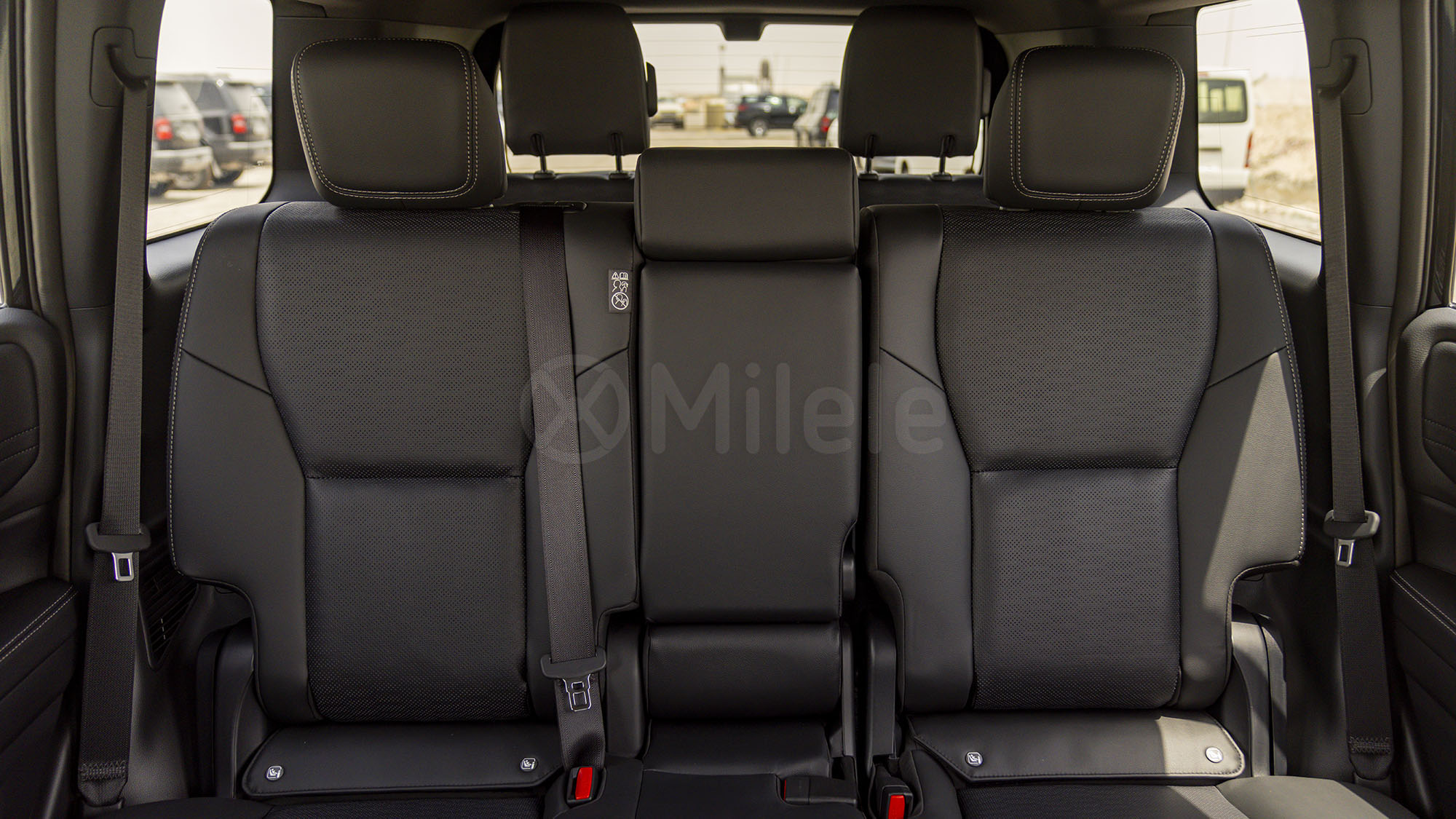 
								(RHD) TOYOTA PRADO 250 KAKADU 2.8D AT 4X4 MY2025 – BLACK full									
