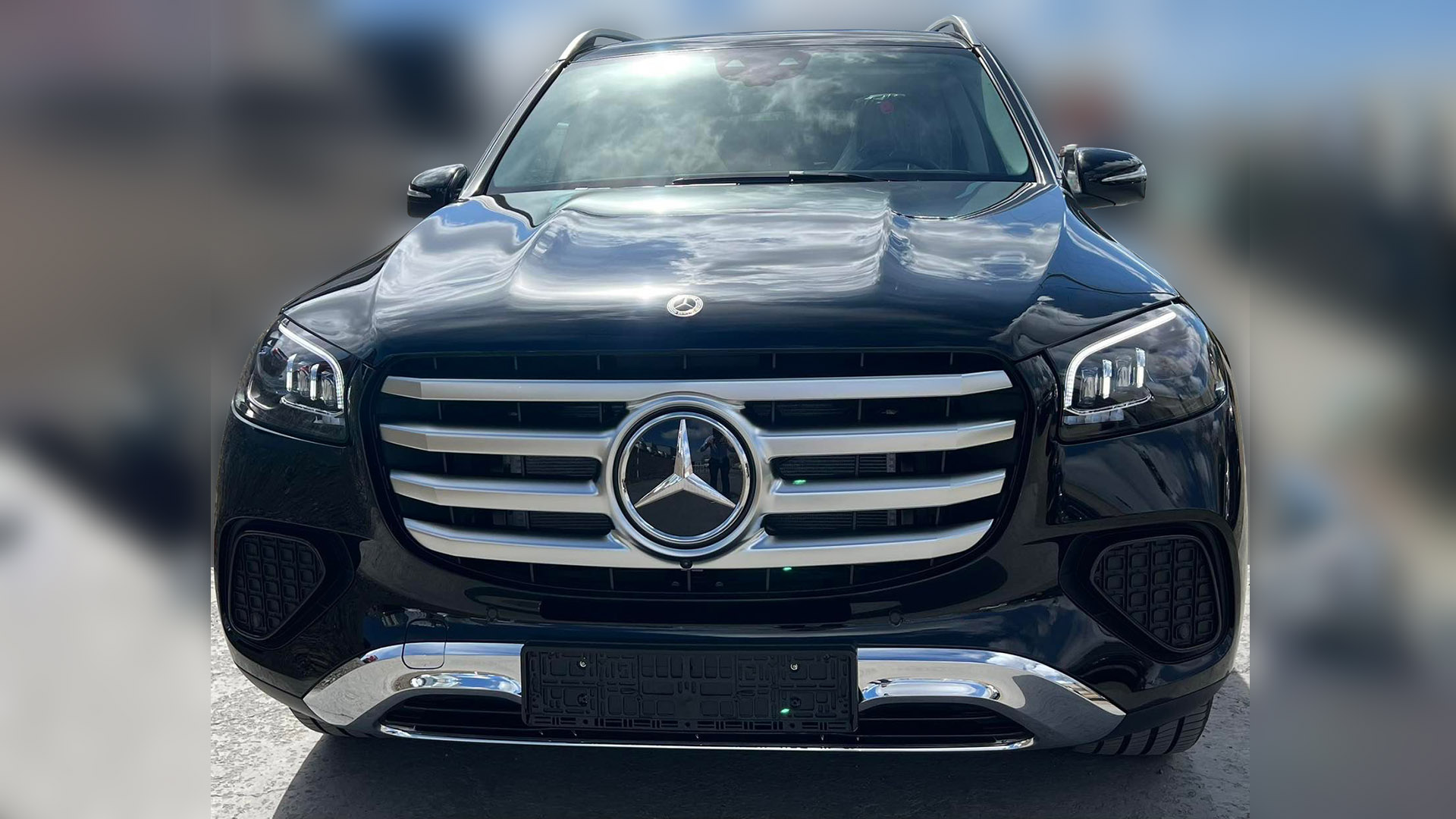 
								(LHD) MERCEDES-BENZ GLS460 4MATIC 3.0P AT MY2025 – COMING SOON full									