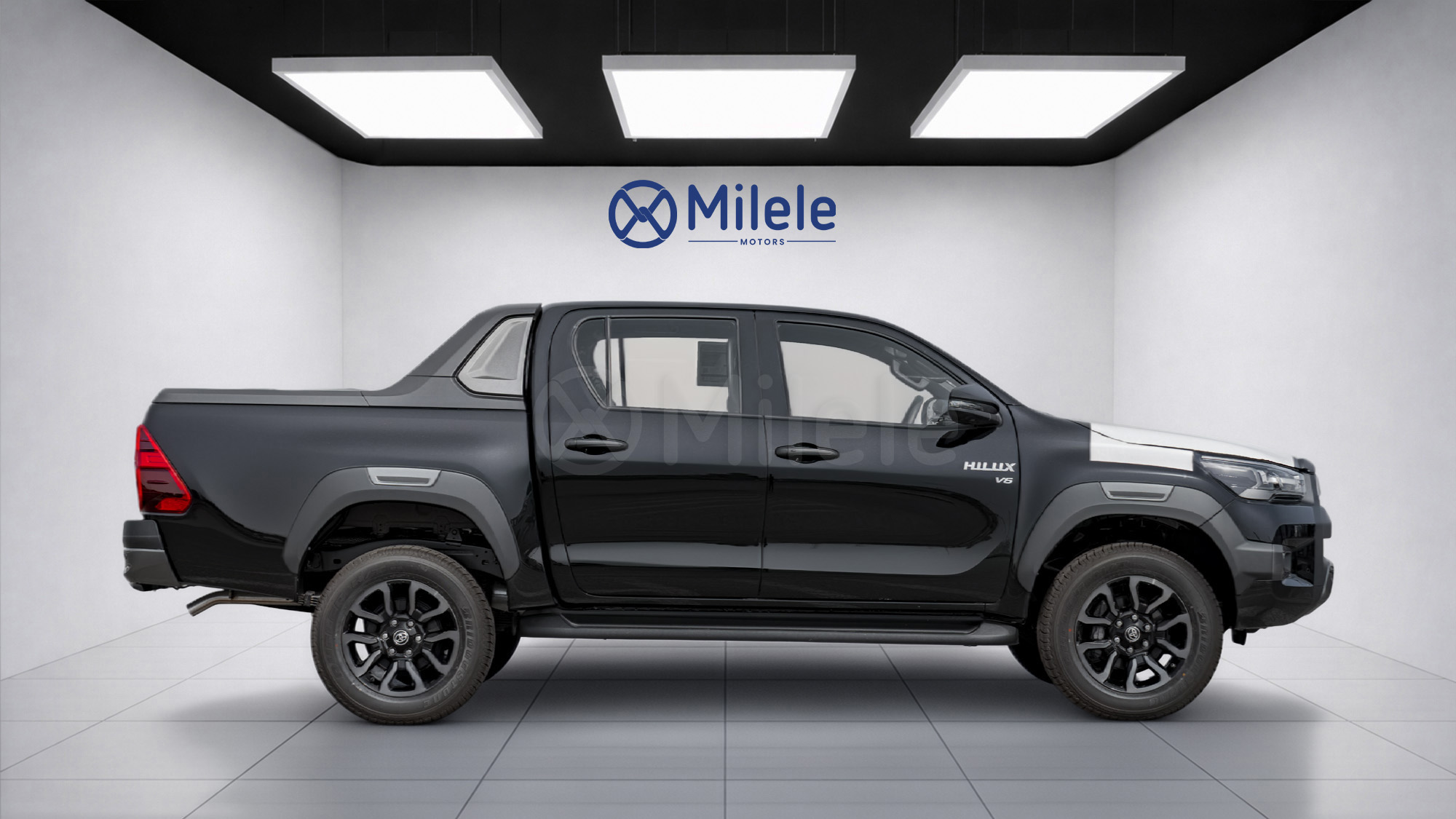 
(LHD) TOYOTA HILUX DC ADVENTURE 4.0P AT 4X4 MY2025 – BLACK full									